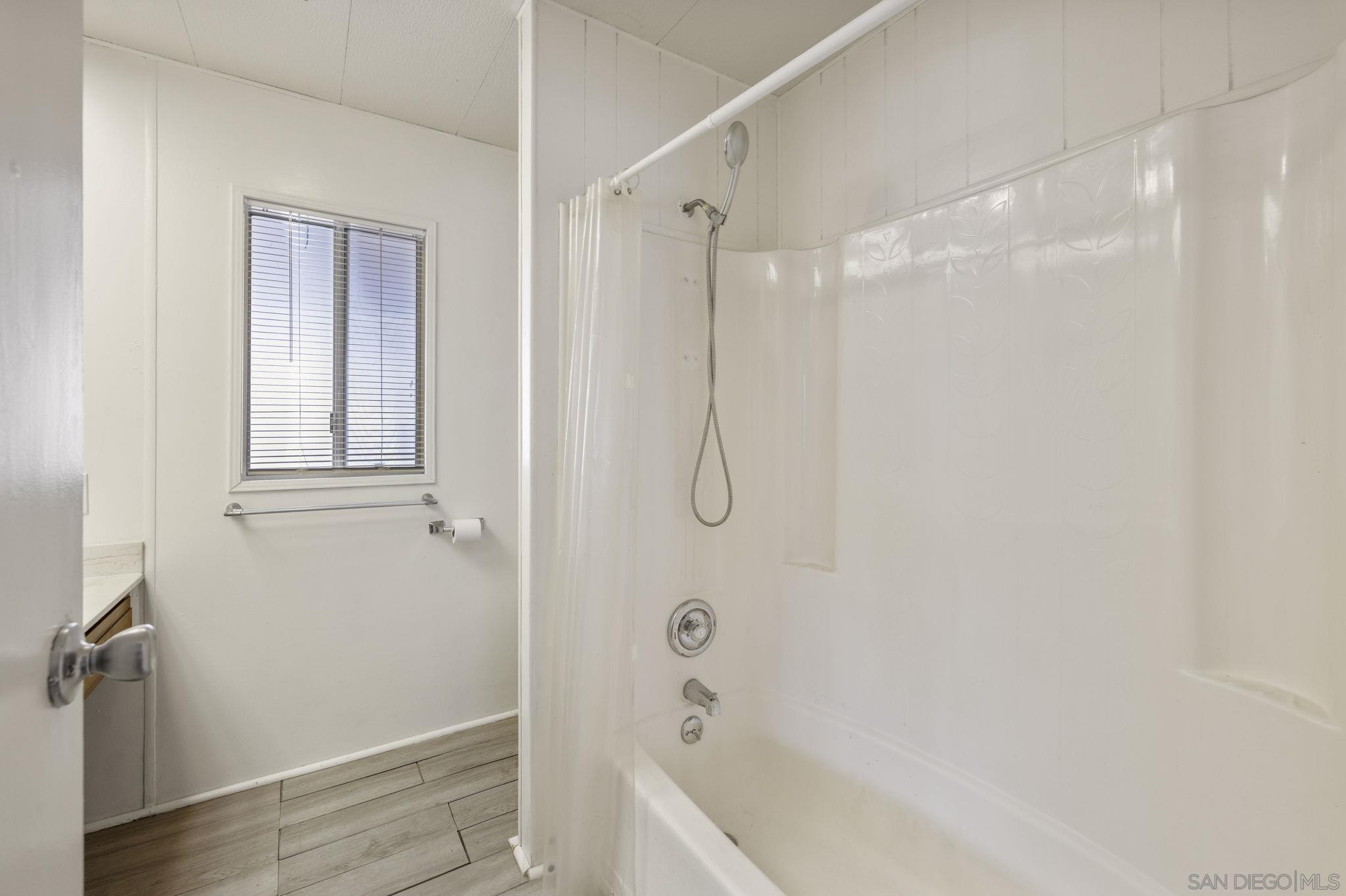 Detail Gallery Image 17 of 29 For 3535  Linda Vista Dr  Spc 29, San Marcos,  CA 92078 - 2 Beds | 2 Baths