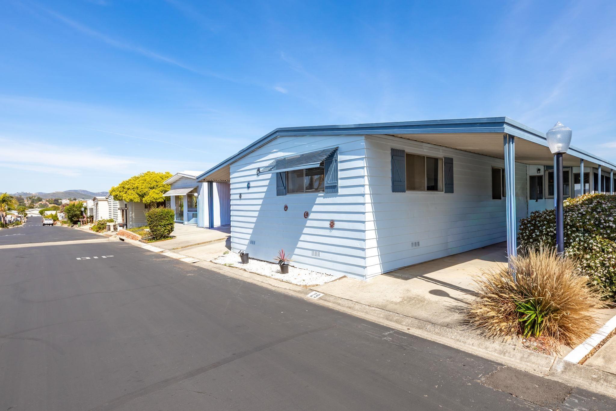 Detail Gallery Image 25 of 29 For 3535  Linda Vista Dr  Spc 29, San Marcos,  CA 92078 - 2 Beds | 2 Baths