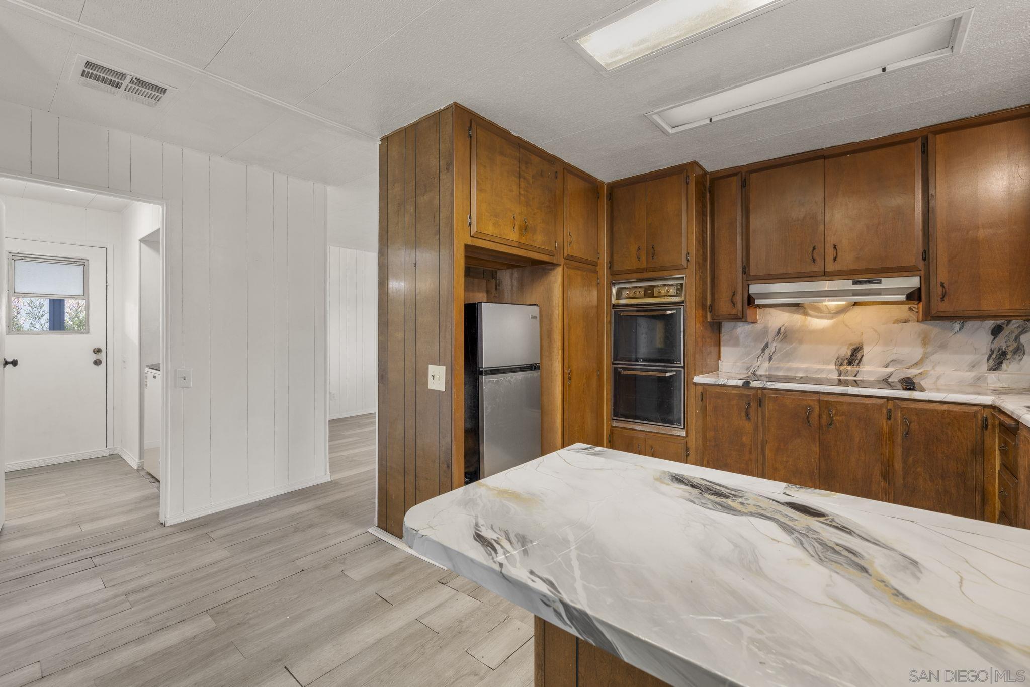 Detail Gallery Image 10 of 29 For 3535  Linda Vista Dr  Spc 29, San Marcos,  CA 92078 - 2 Beds | 2 Baths