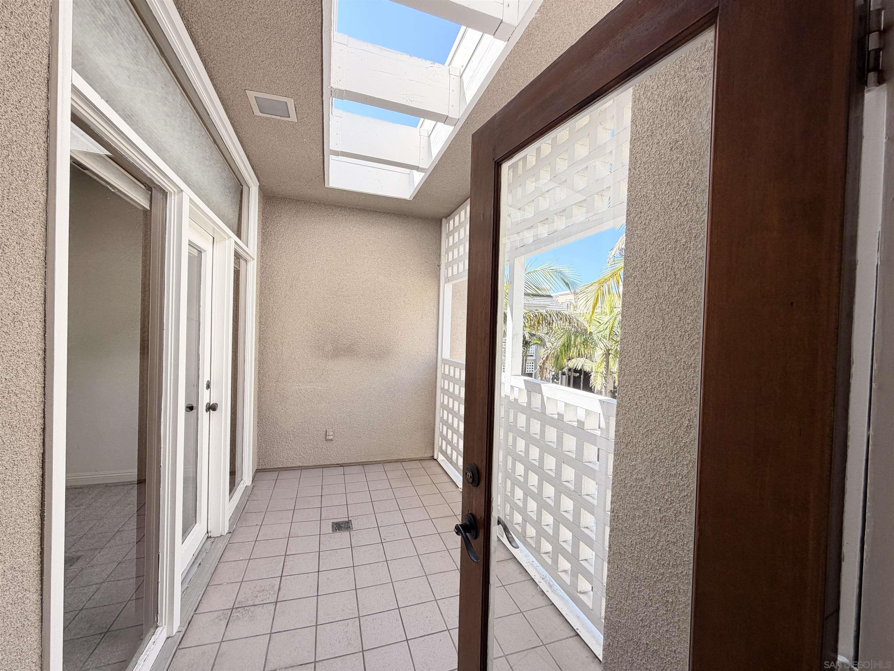 Detail Gallery Image 16 of 73 For 4012  Nobel  #303,  San Diego,  CA 92122 - 1 Beds | 1 Baths