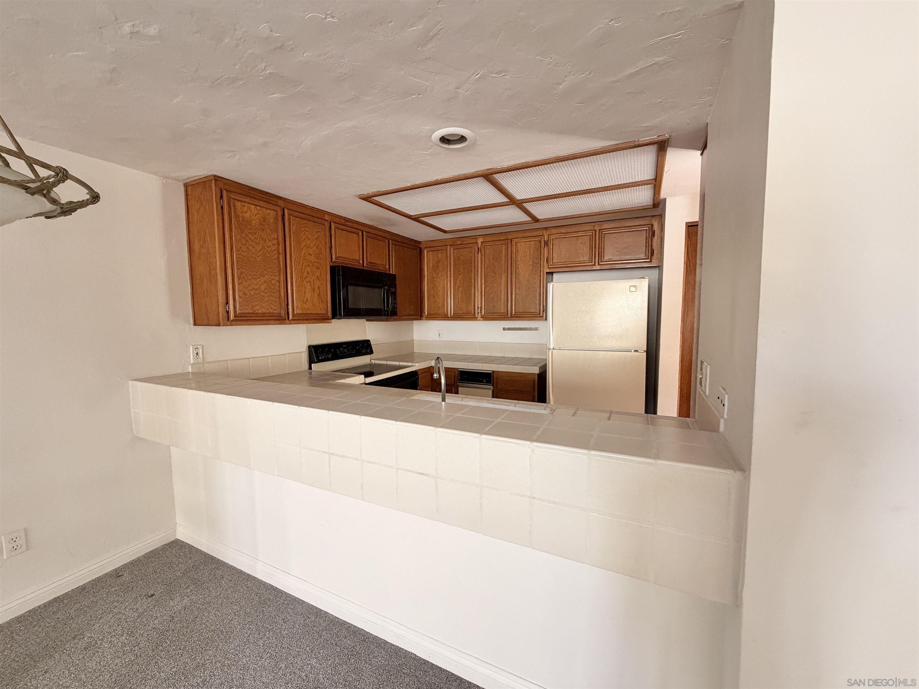 Detail Gallery Image 27 of 73 For 4012  Nobel  #303,  San Diego,  CA 92122 - 1 Beds | 1 Baths