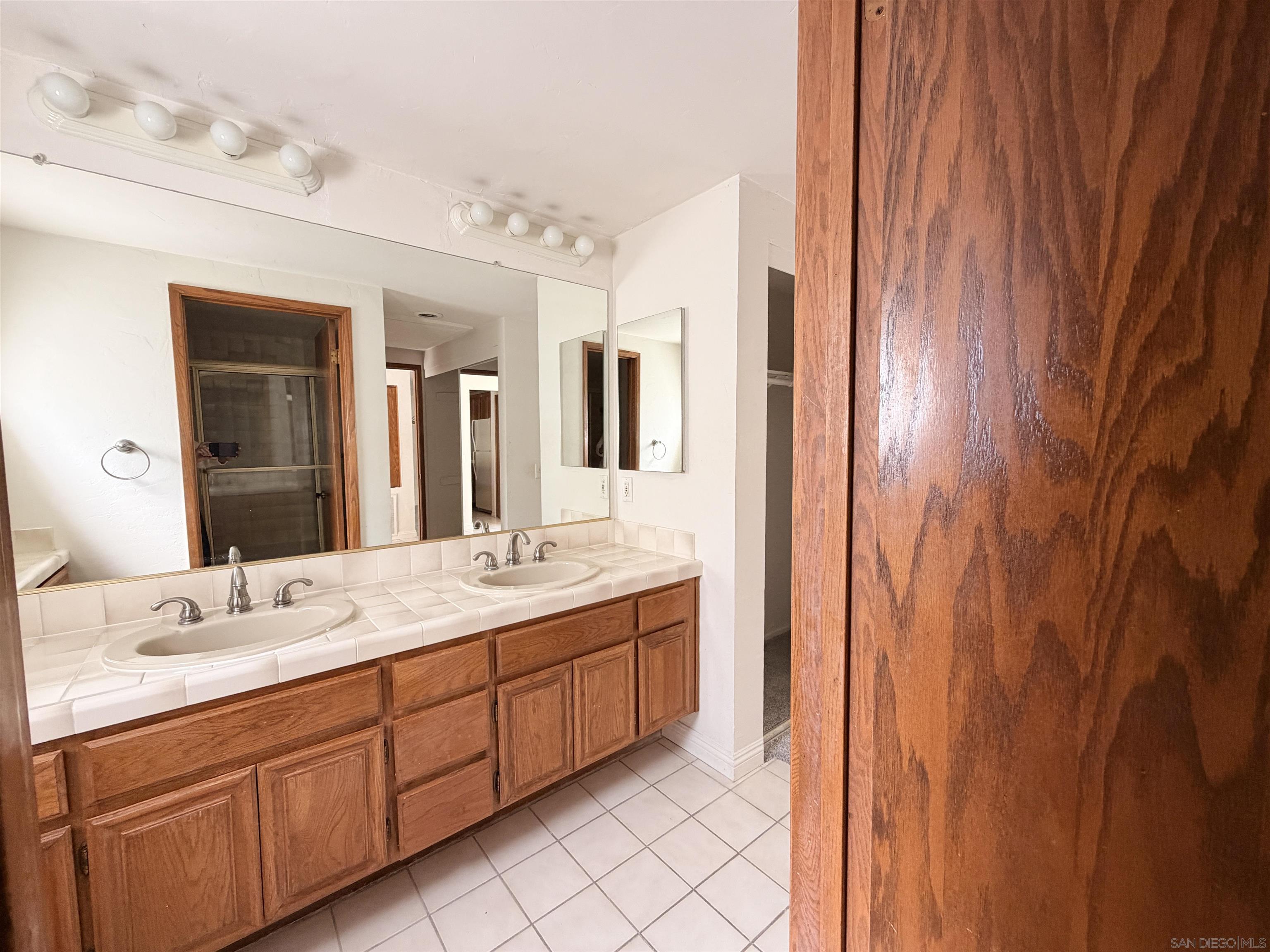 Detail Gallery Image 49 of 73 For 4012  Nobel  #303,  San Diego,  CA 92122 - 1 Beds | 1 Baths