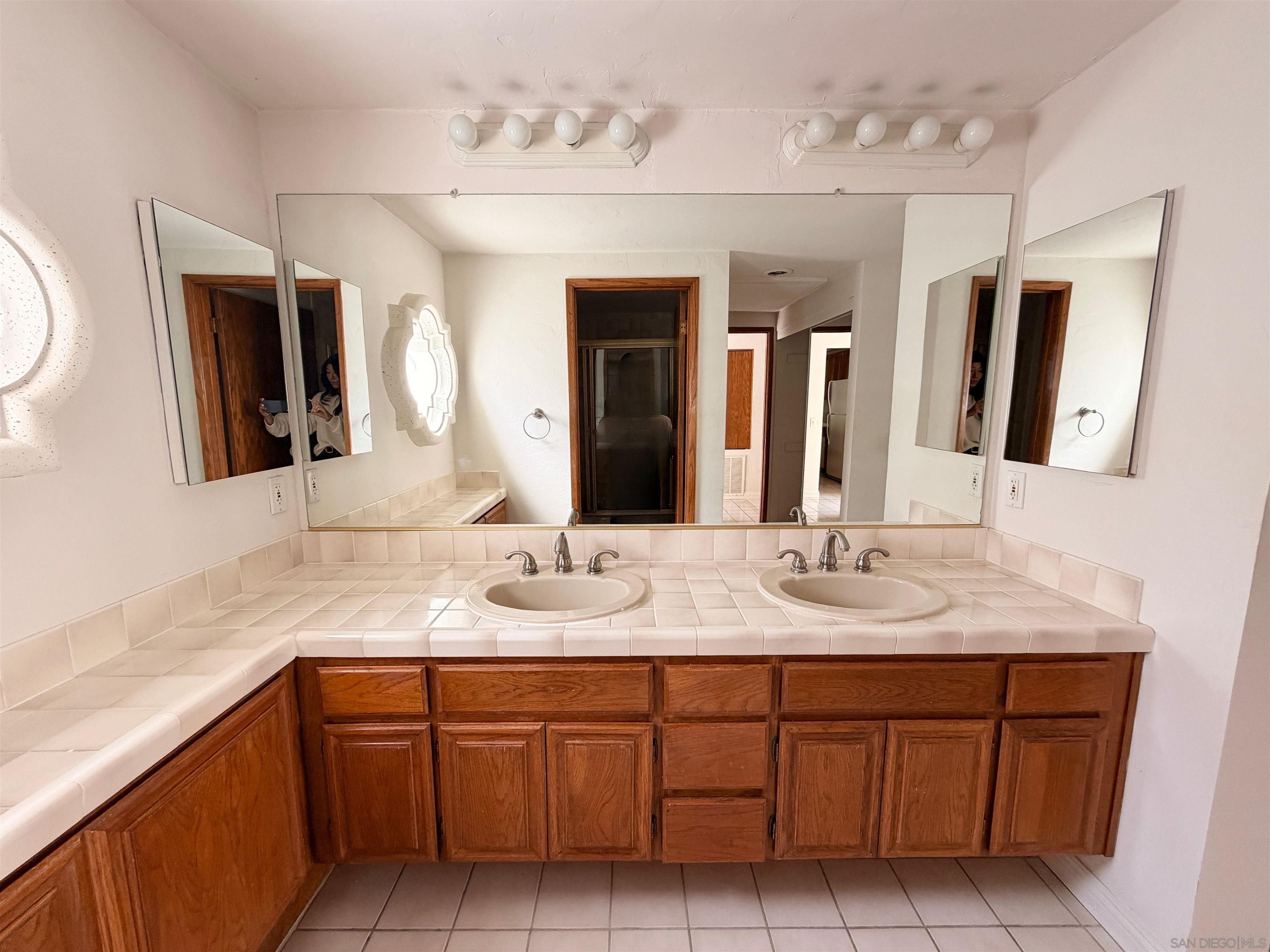 Detail Gallery Image 50 of 73 For 4012  Nobel  #303,  San Diego,  CA 92122 - 1 Beds | 1 Baths