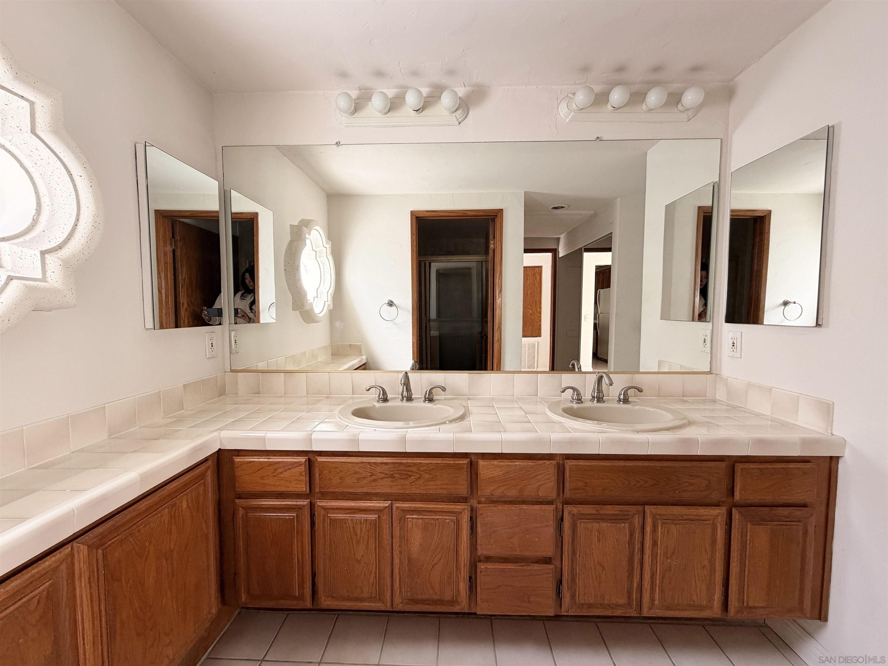 Detail Gallery Image 51 of 73 For 4012  Nobel  #303,  San Diego,  CA 92122 - 1 Beds | 1 Baths