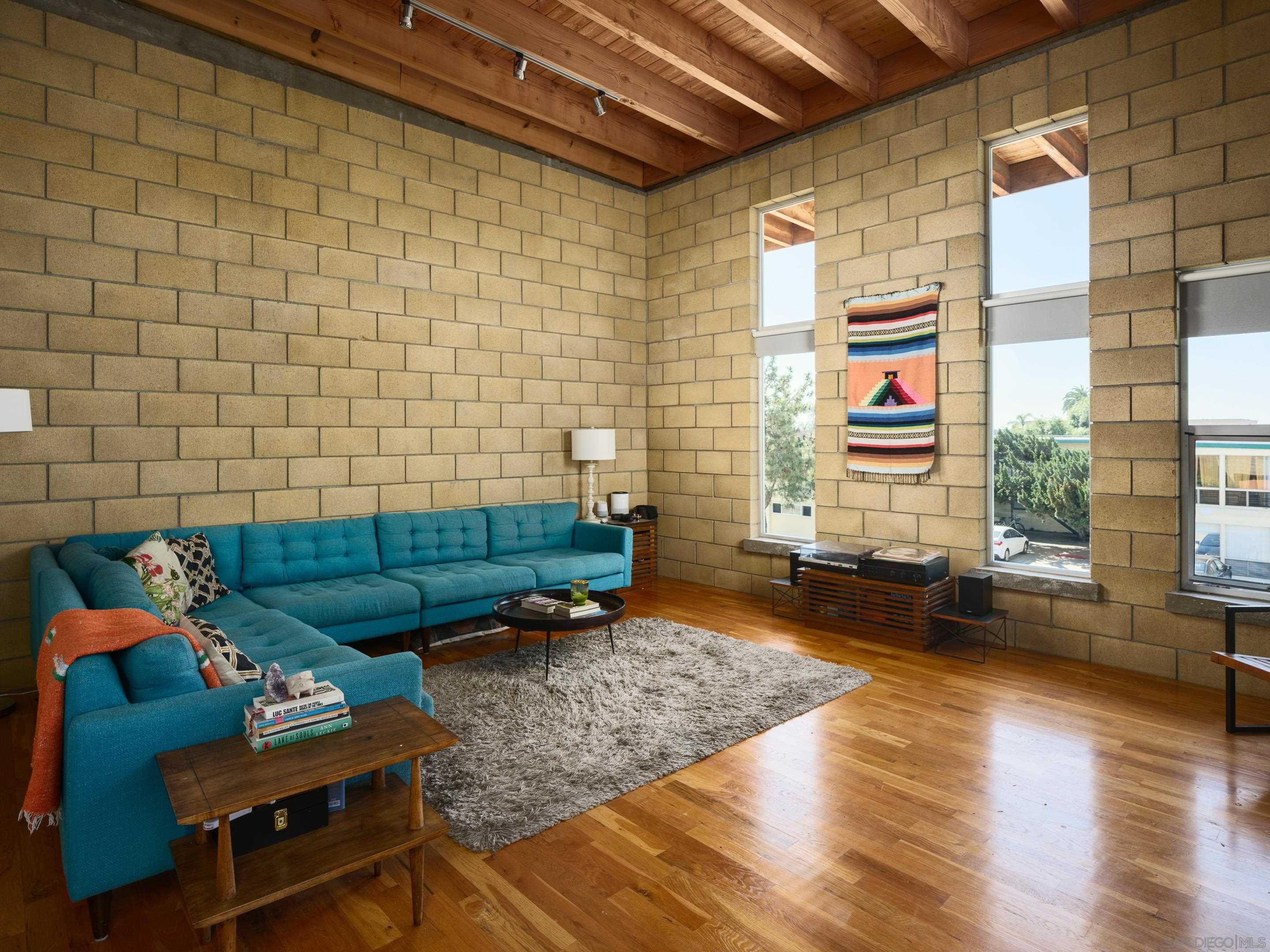 Detail Gallery Image 22 of 66 For 2202  30th St, San Diego,  CA 92104 - – Beds | – Baths