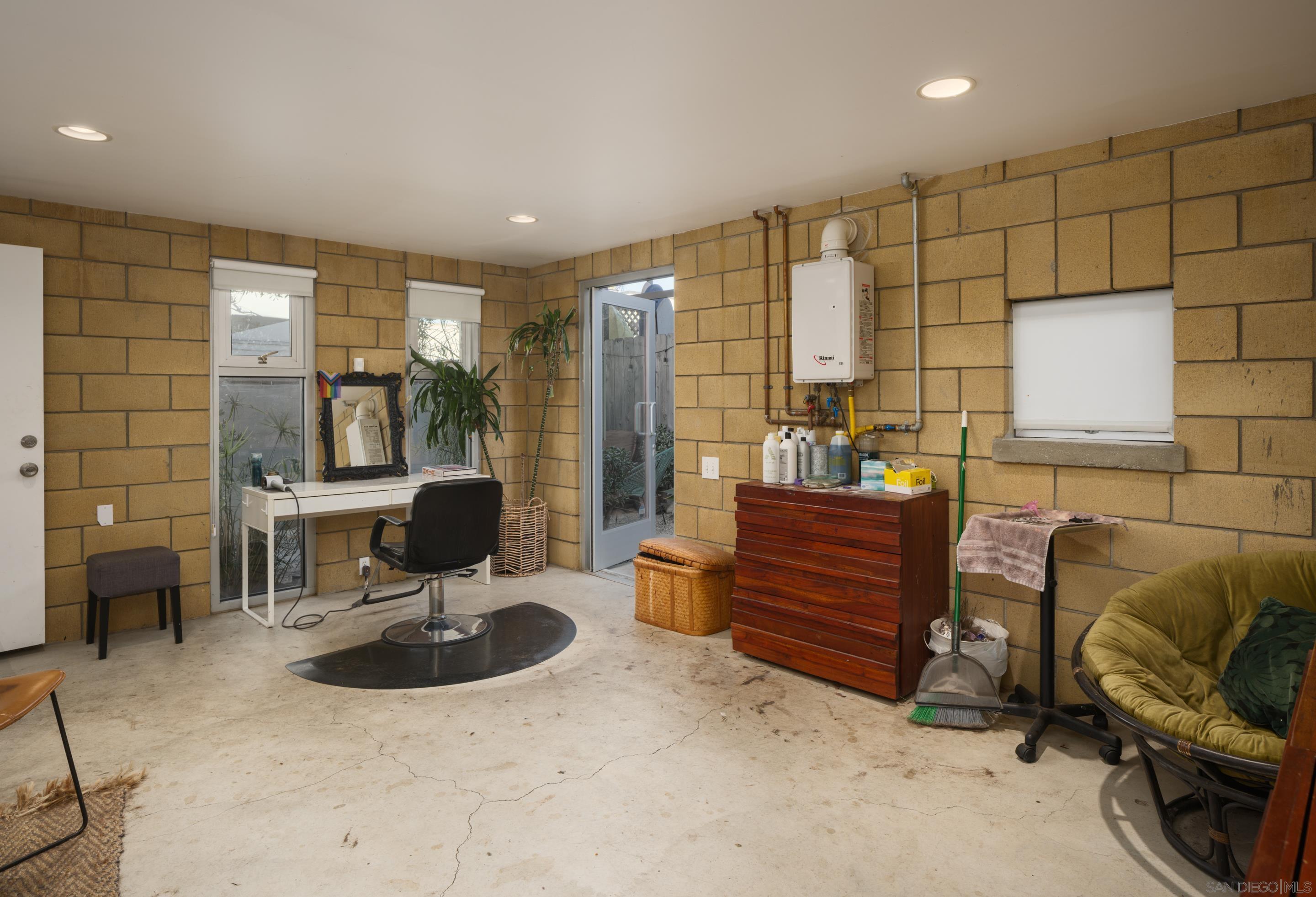 Detail Gallery Image 26 of 46 For 2202  30th St, San Diego,  CA 92104 - – Beds | – Baths
