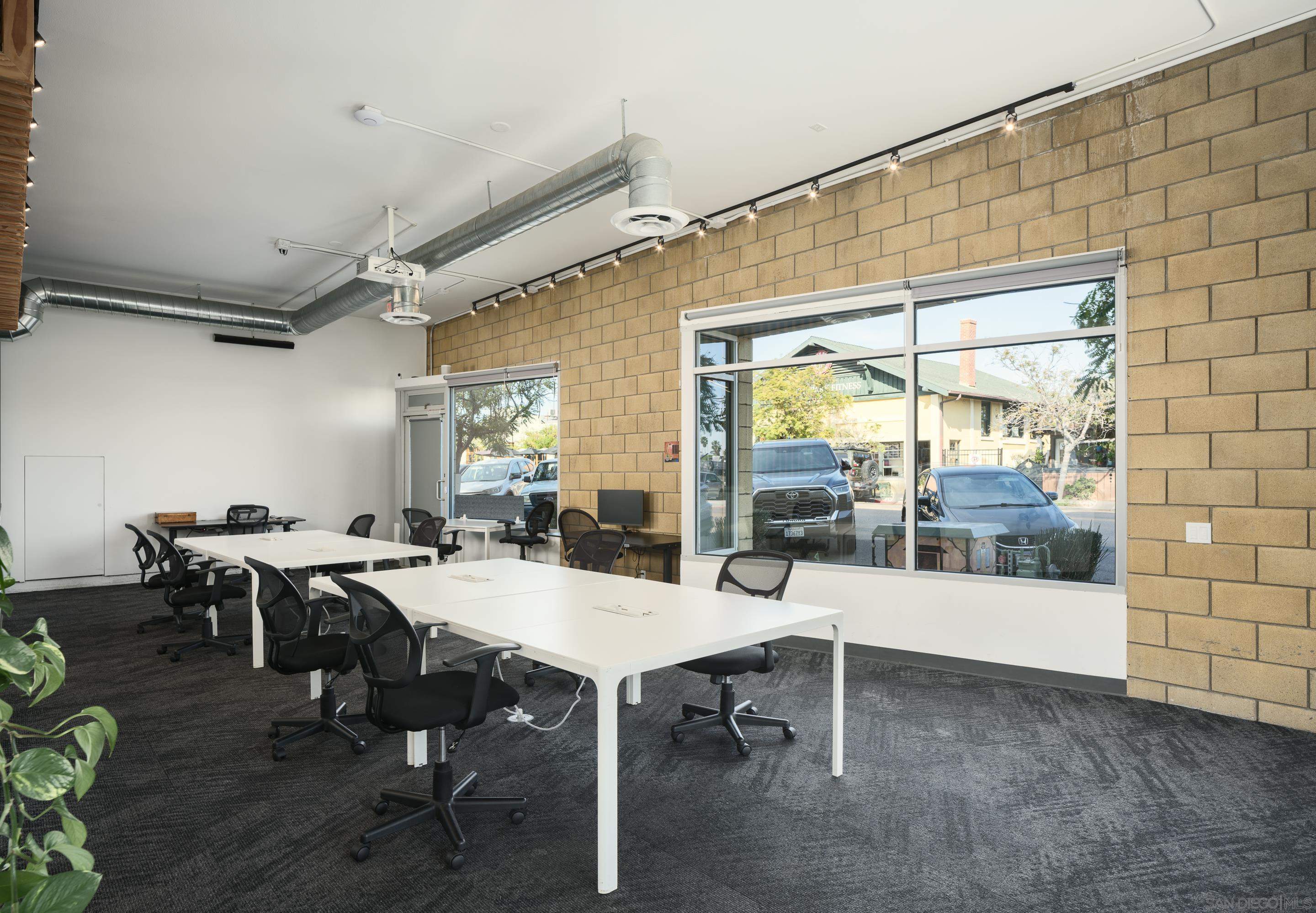 Detail Gallery Image 31 of 46 For 2202  30th St, San Diego,  CA 92104 - – Beds | – Baths