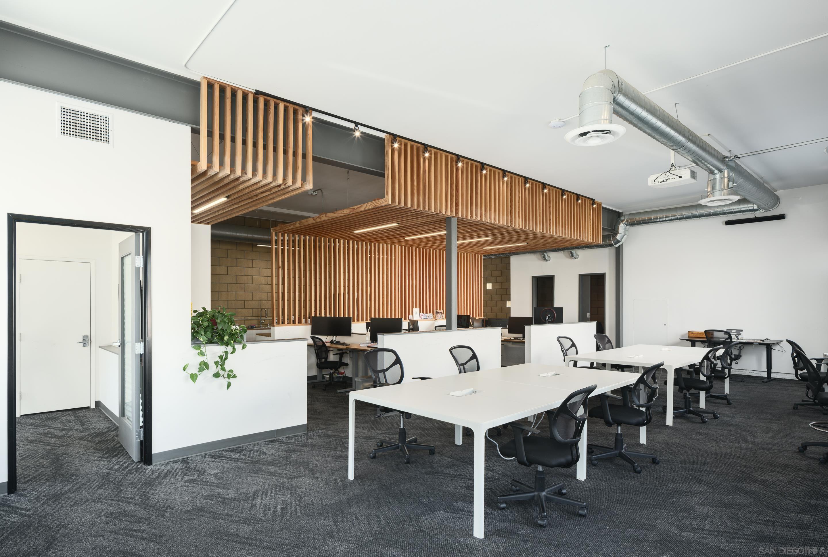 Detail Gallery Image 34 of 66 For 2202  30th St, San Diego,  CA 92104 - – Beds | – Baths