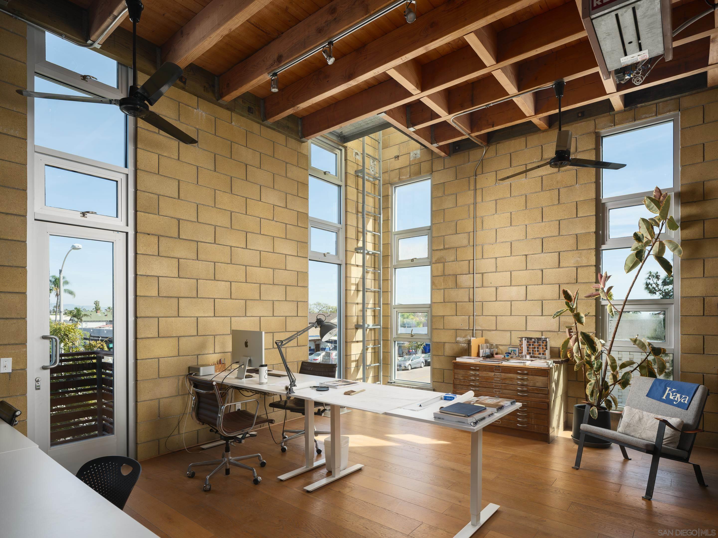 Detail Gallery Image 39 of 46 For 2202  30th St, San Diego,  CA 92104 - – Beds | – Baths