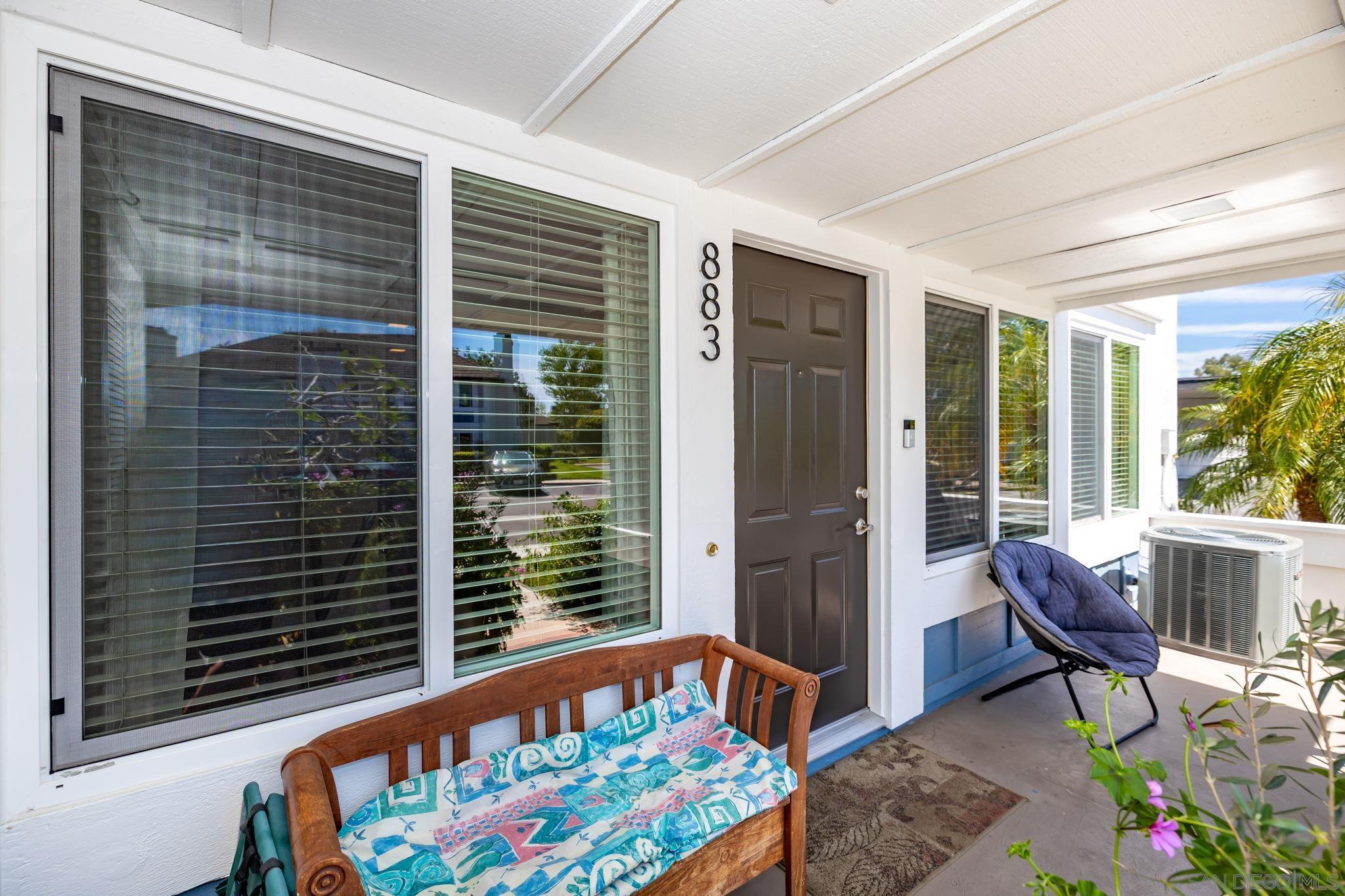 Detail Gallery Image 2 of 33 For 883  Ginger Ave, Carlsbad,  CA 92011 - 2 Beds | 1/1 Baths