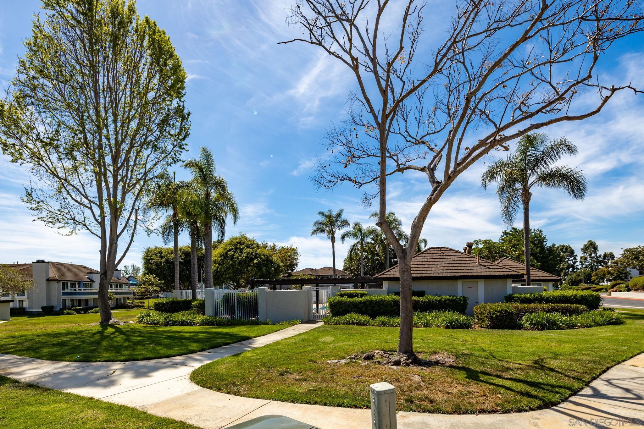 Detail Gallery Image 26 of 33 For 883  Ginger Ave, Carlsbad,  CA 92011 - 2 Beds | 1/1 Baths