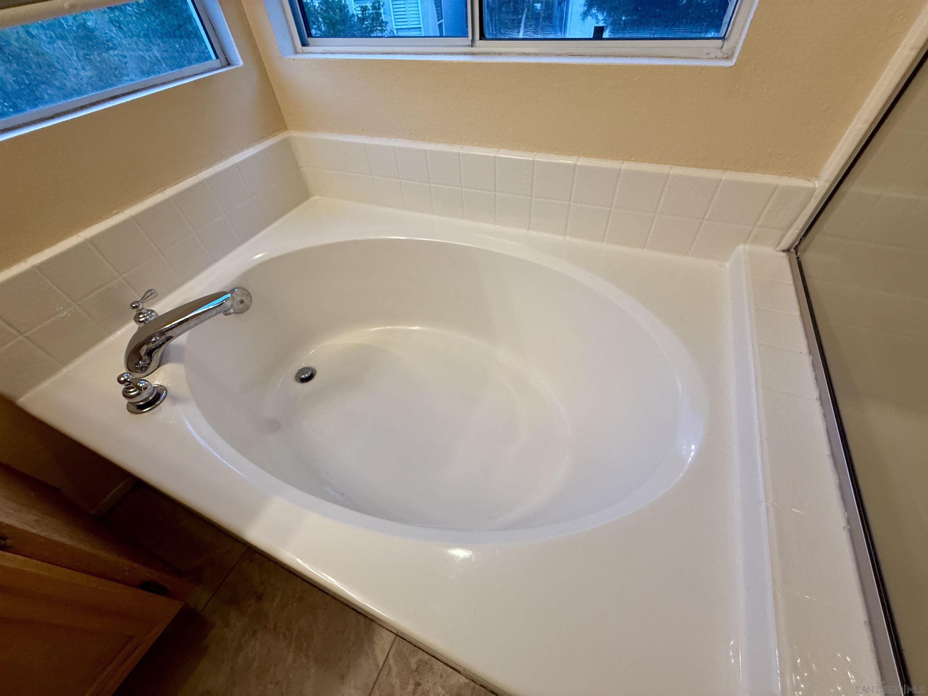 Detail Gallery Image 19 of 53 For 12061  Daymark Ct, San Diego,  CA 92131 - 4 Beds | 2/1 Baths