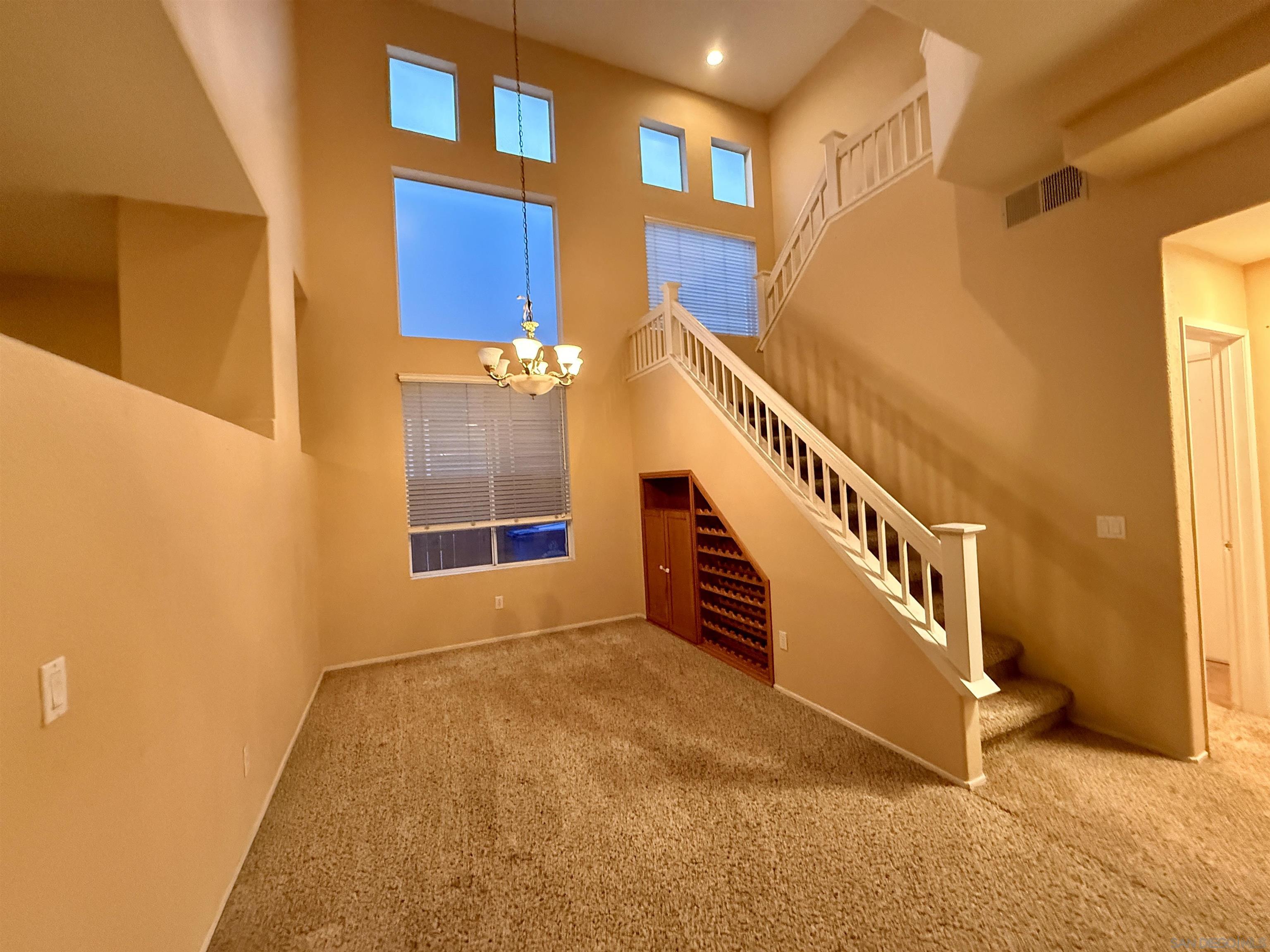 Detail Gallery Image 36 of 53 For 12061  Daymark Ct, San Diego,  CA 92131 - 4 Beds | 2/1 Baths