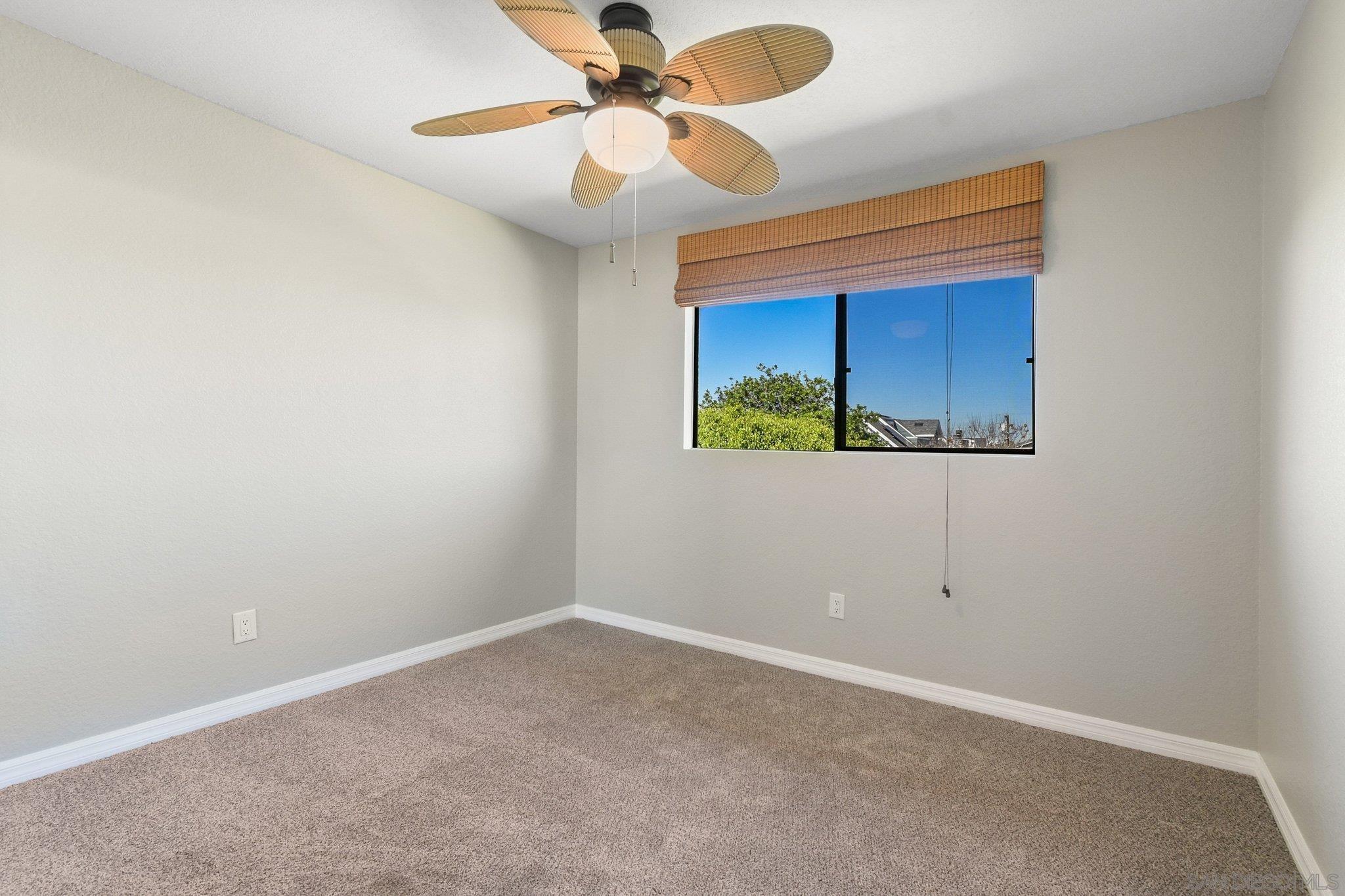 Detail Gallery Image 18 of 36 For 835  E Ave  #B,  Coronado,  CA 92118 - 3 Beds | 2/1 Baths