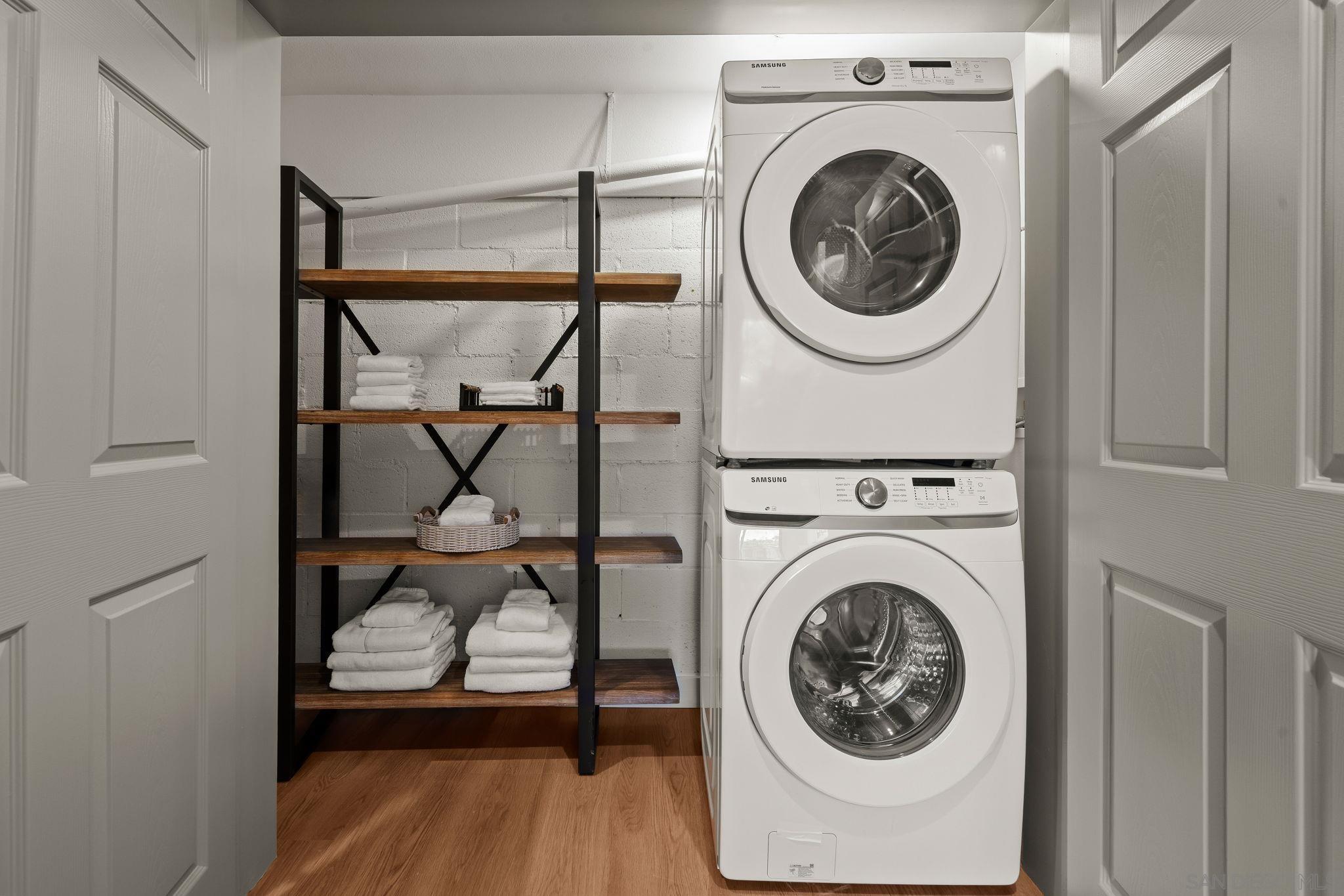 Detail Gallery Image 23 of 33 For 2483  Oxford Ave, Cardiff By The Sea,  CA 92007 - 3 Beds | 3 Baths