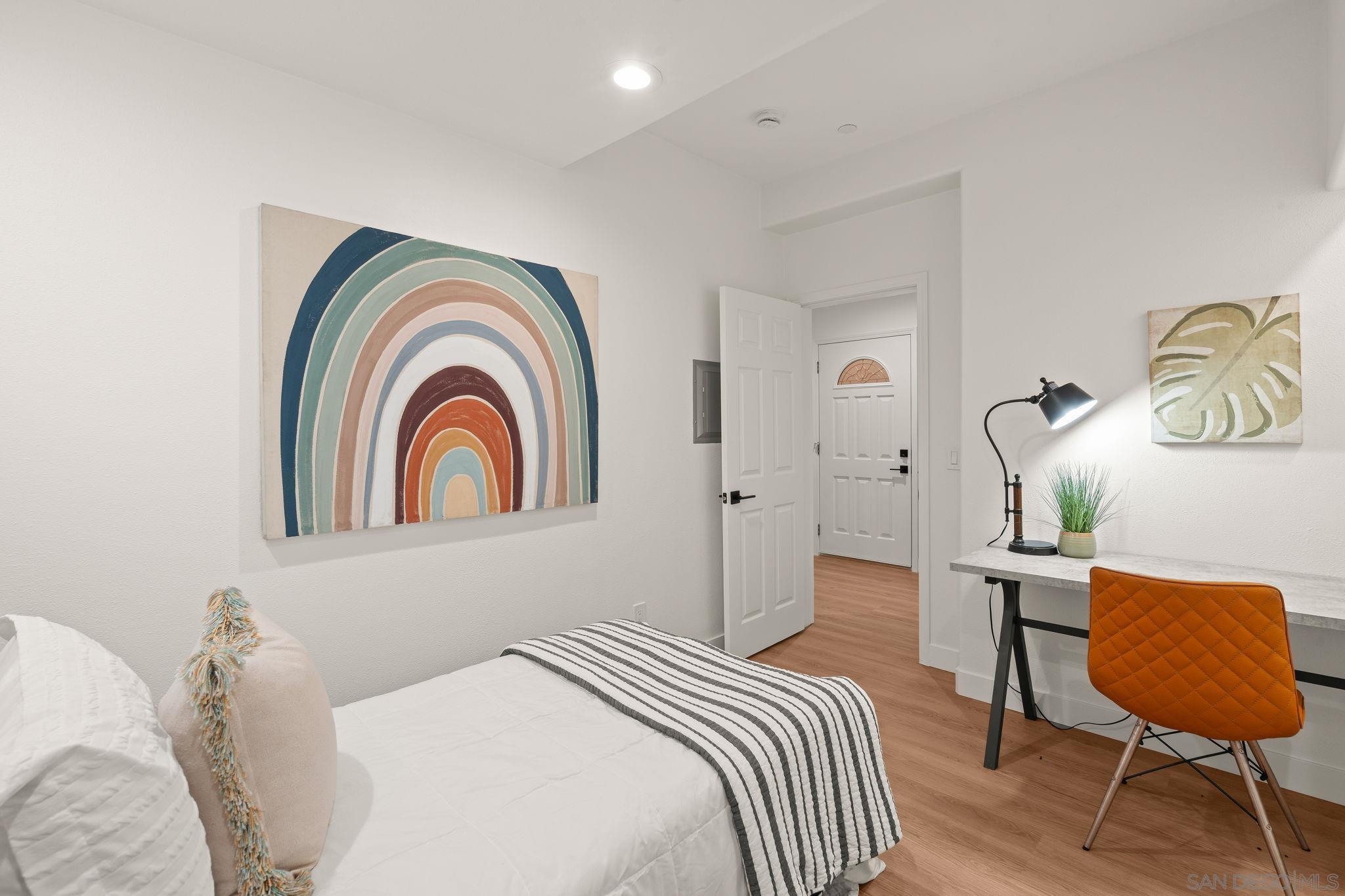 Detail Gallery Image 32 of 33 For 2483  Oxford Ave, Cardiff By The Sea,  CA 92007 - 3 Beds | 3 Baths