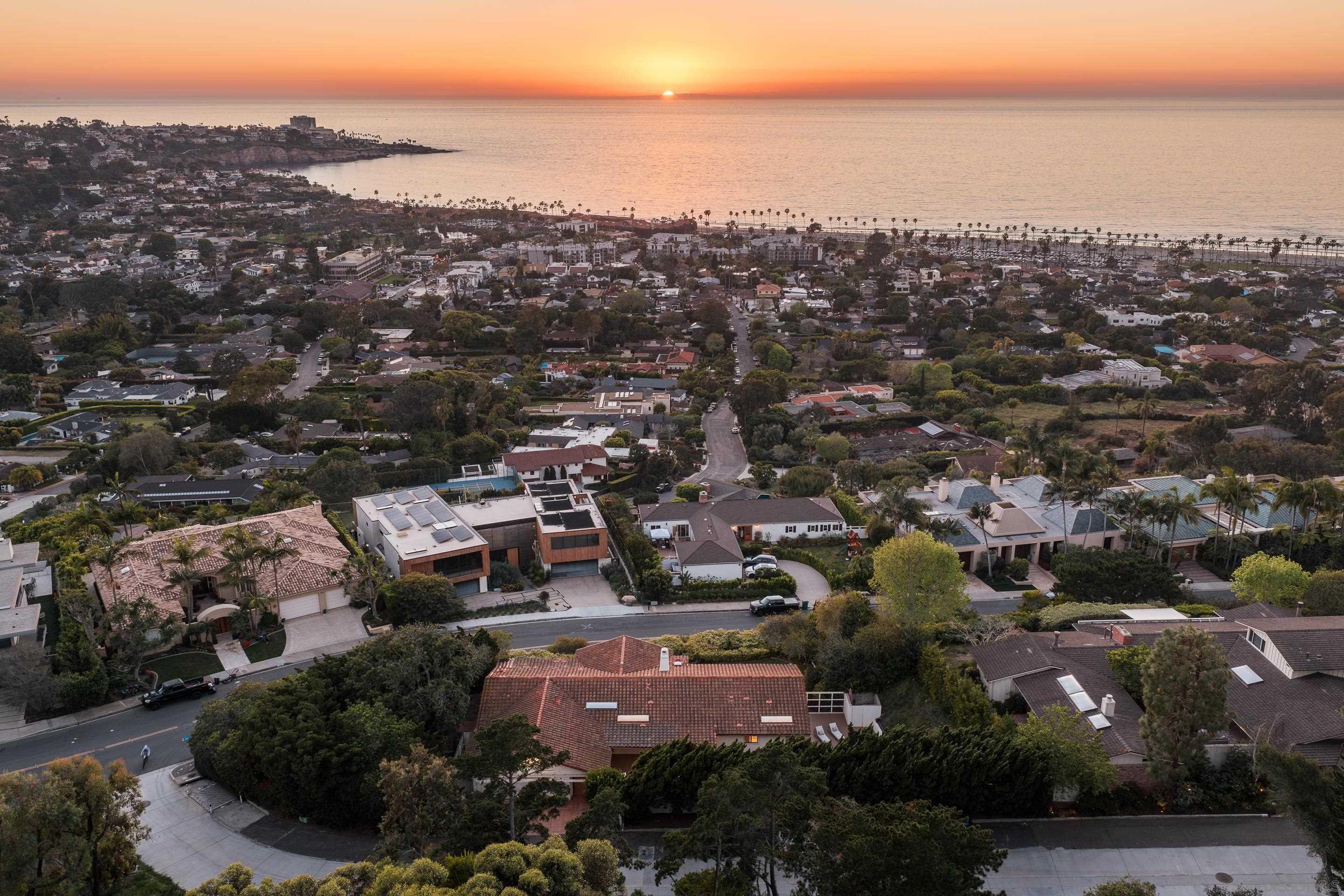 Front Image Thumbnail for SD260006821