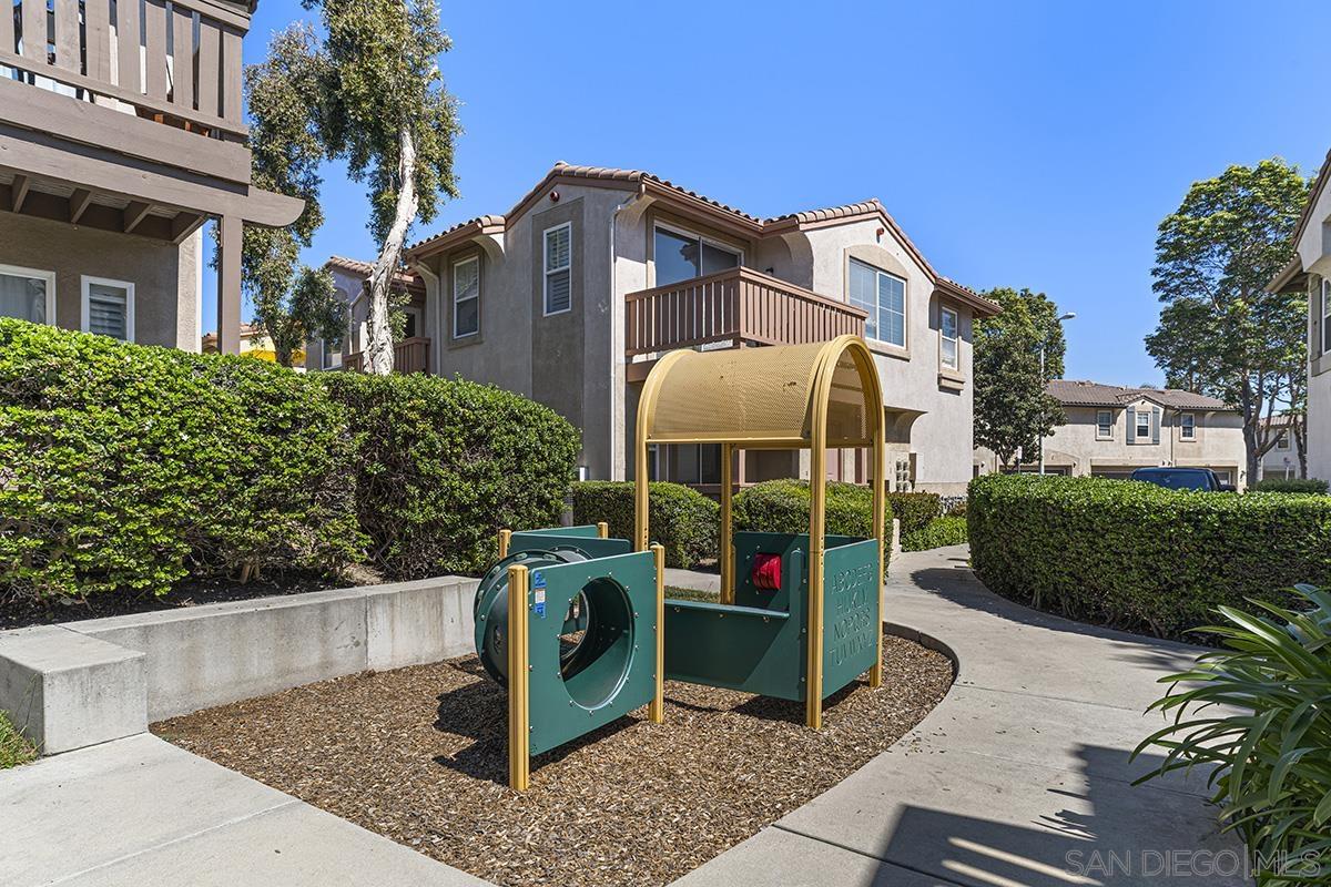 Detail Gallery Image 33 of 39 For 6113  Paseo Granito, Carlsbad,  CA 92009 - 3 Beds | 2 Baths