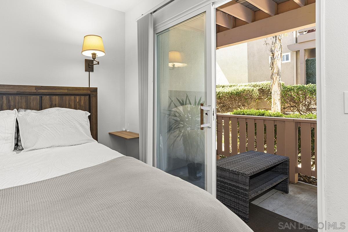 Detail Gallery Image 8 of 39 For 6113  Paseo Granito, Carlsbad,  CA 92009 - 3 Beds | 2 Baths