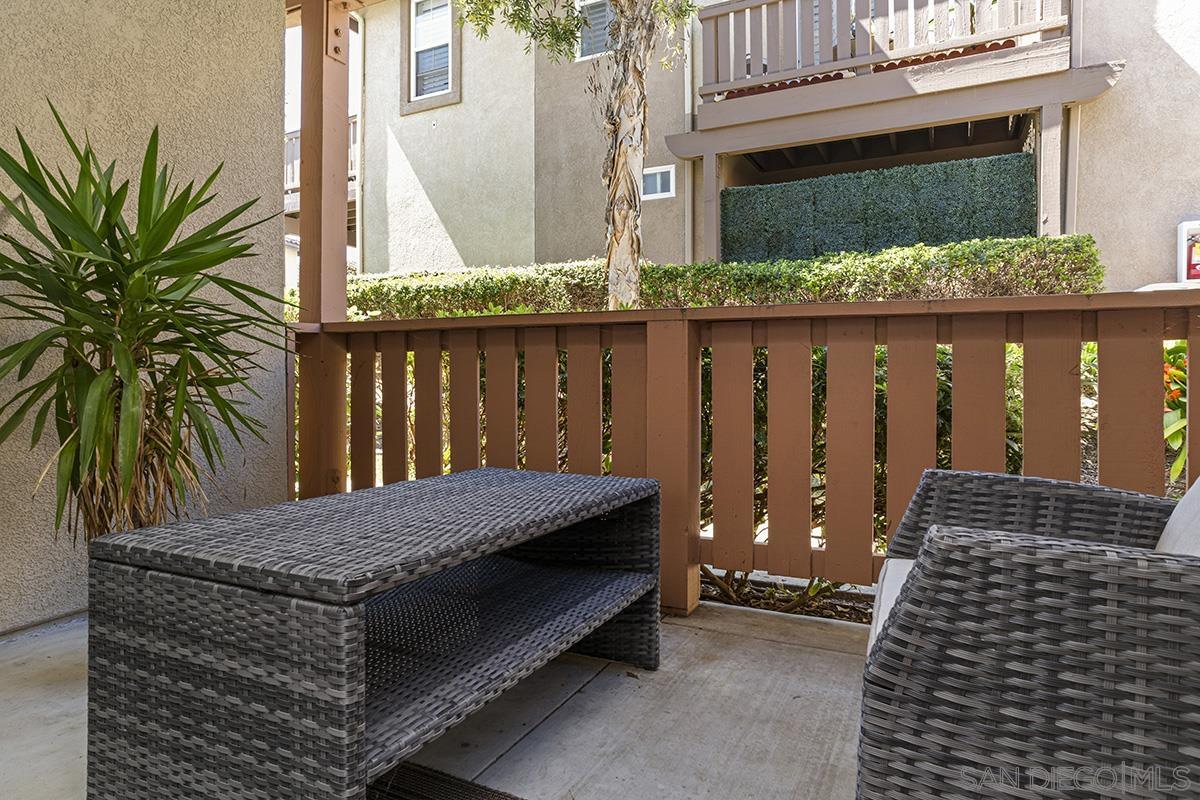 Detail Gallery Image 10 of 39 For 6113  Paseo Granito, Carlsbad,  CA 92009 - 3 Beds | 2 Baths