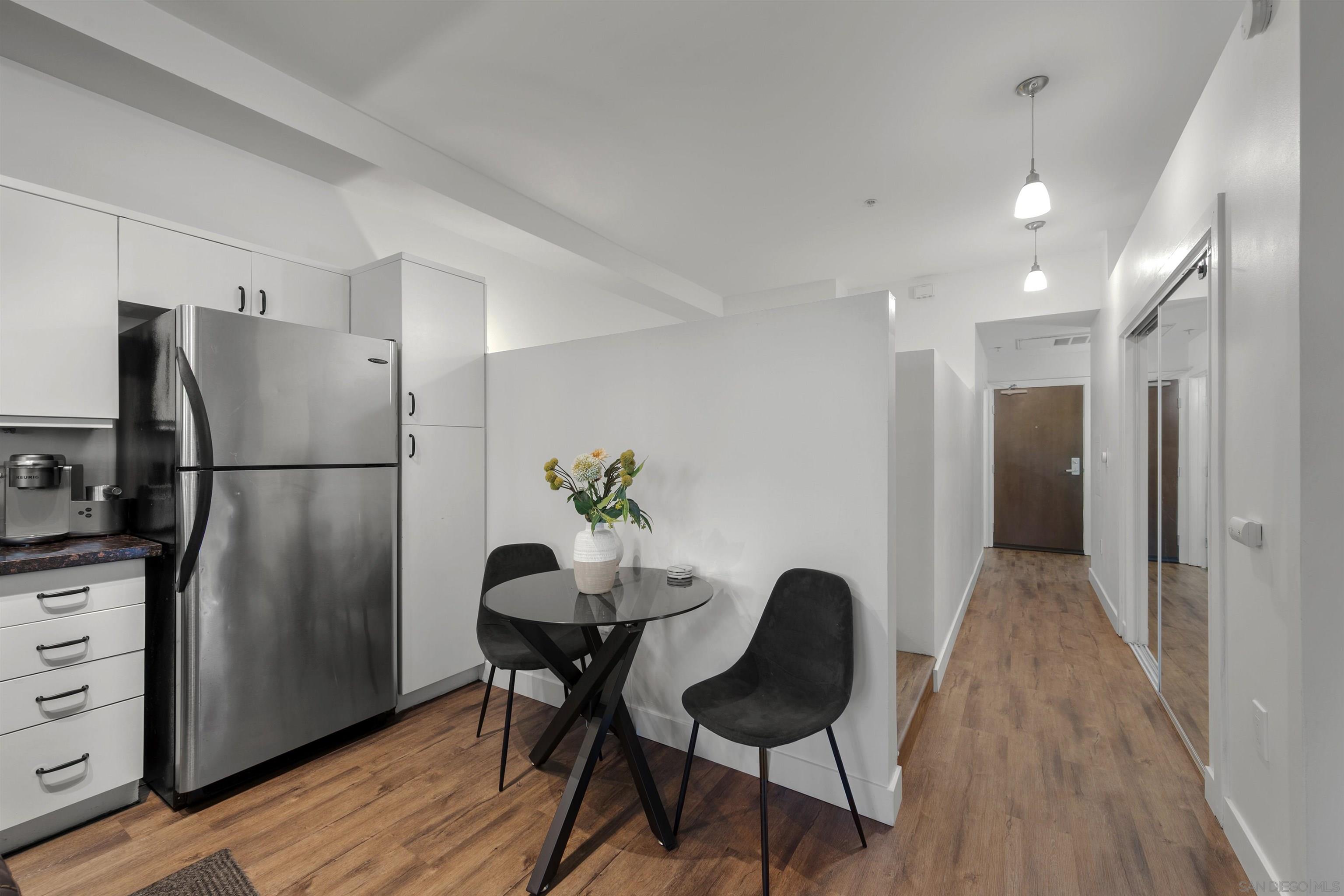 Detail Gallery Image 12 of 48 For 889  Date St.  #116,  San Diego,  CA 92101 - 1 Beds | 1 Baths