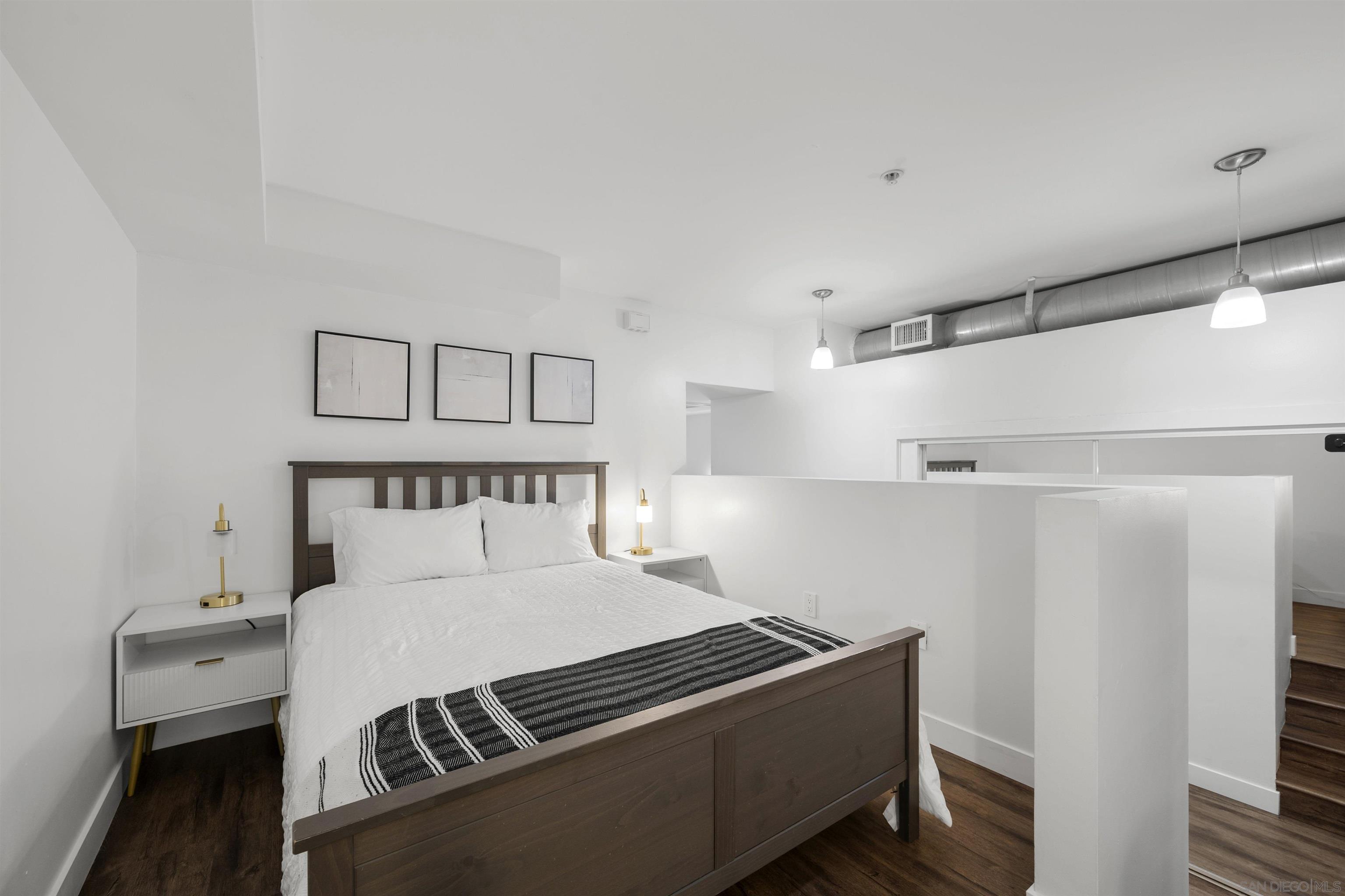 Detail Gallery Image 16 of 48 For 889  Date St.  #116,  San Diego,  CA 92101 - 1 Beds | 1 Baths