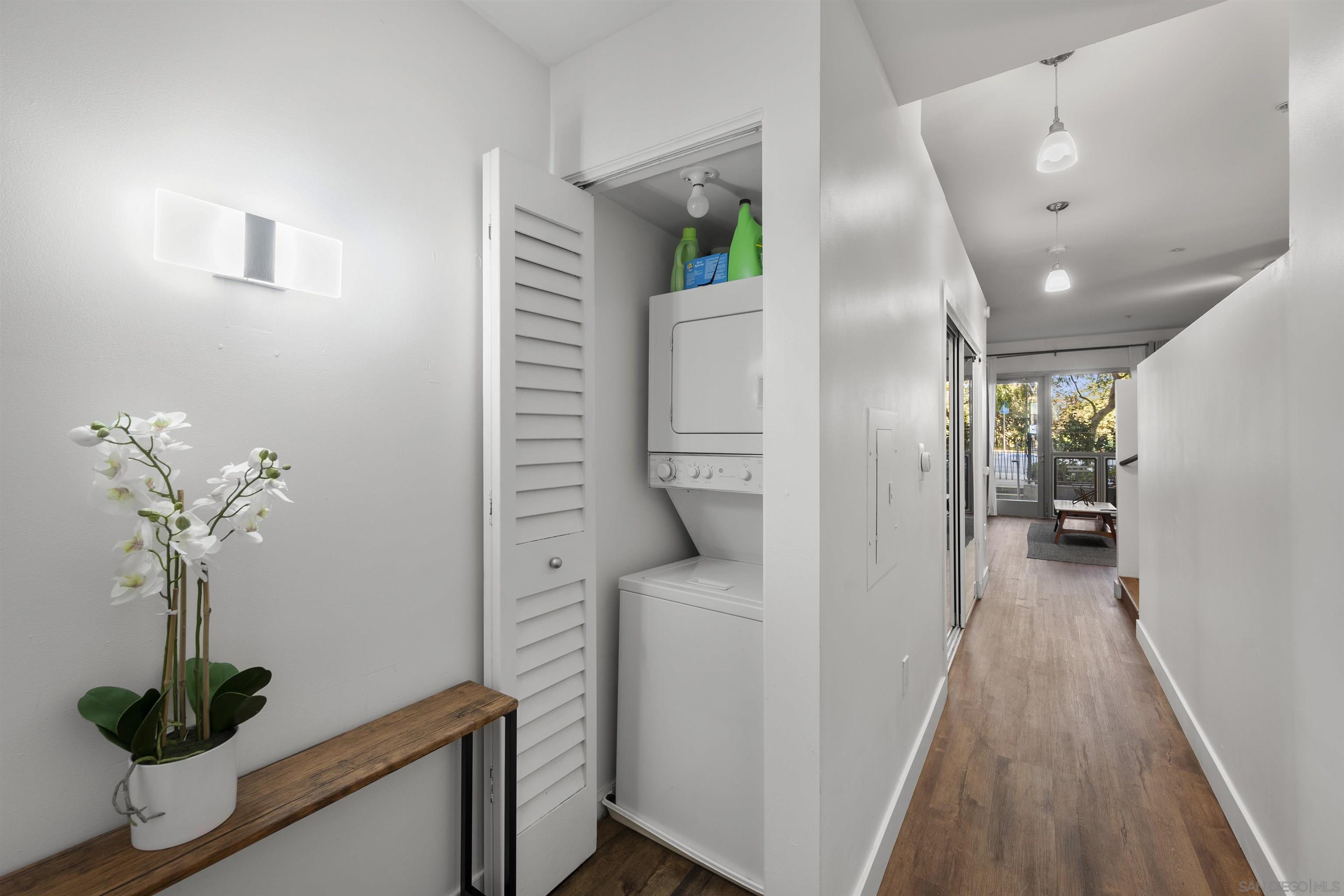 Detail Gallery Image 20 of 48 For 889  Date St.  #116,  San Diego,  CA 92101 - 1 Beds | 1 Baths