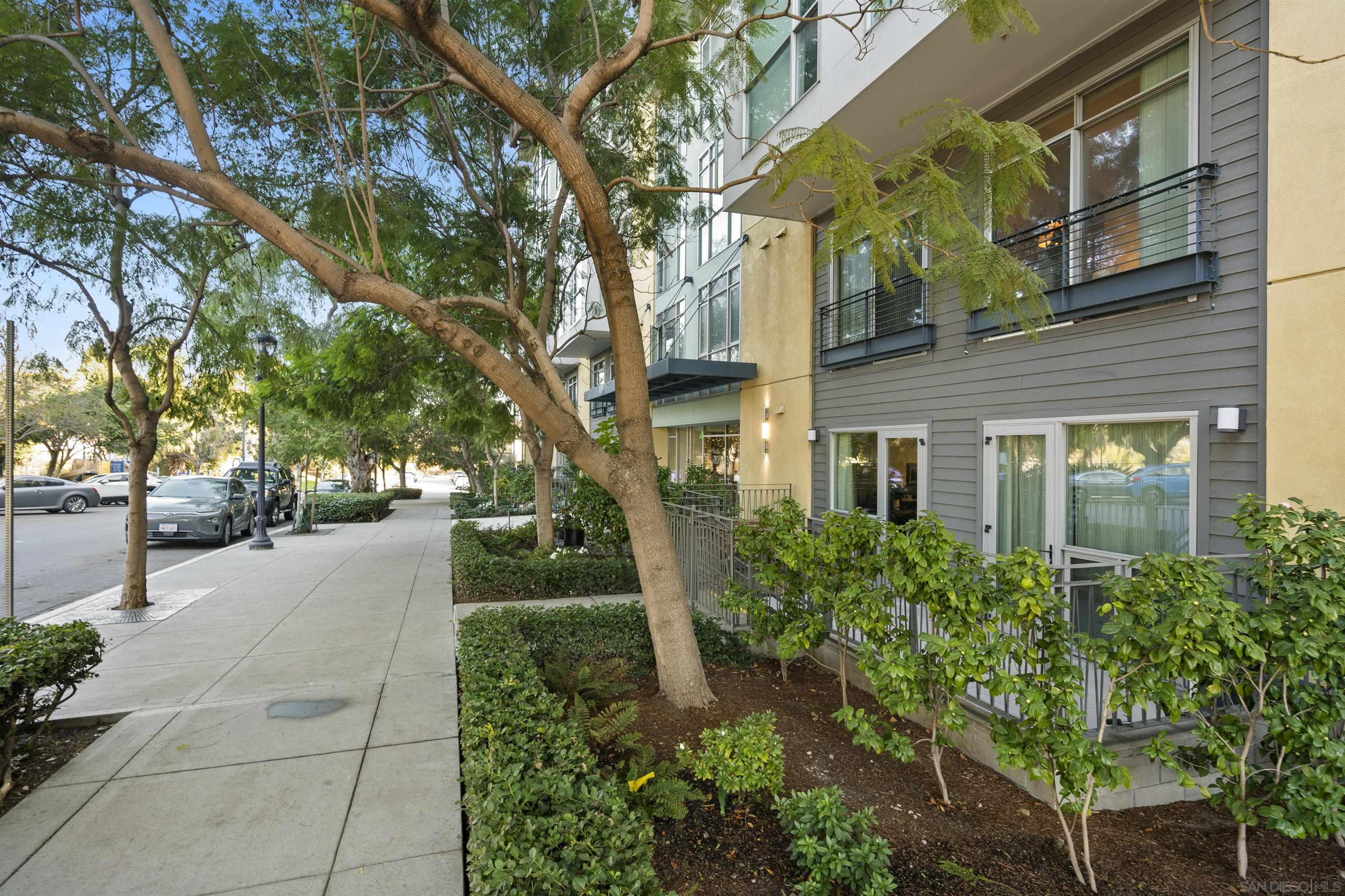 Detail Gallery Image 22 of 48 For 889  Date St.  #116,  San Diego,  CA 92101 - 1 Beds | 1 Baths