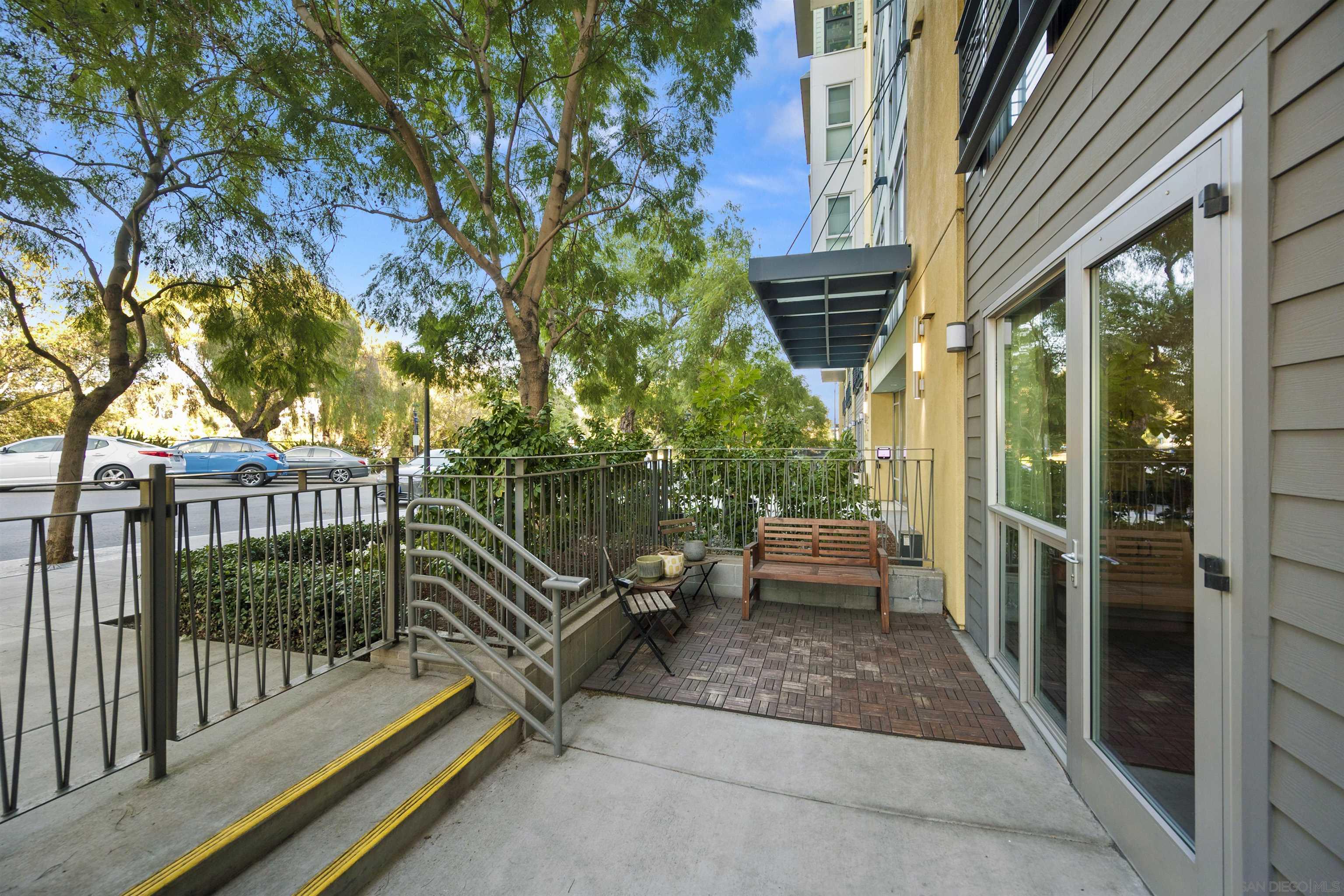 Detail Gallery Image 27 of 48 For 889  Date St.  #116,  San Diego,  CA 92101 - 1 Beds | 1 Baths