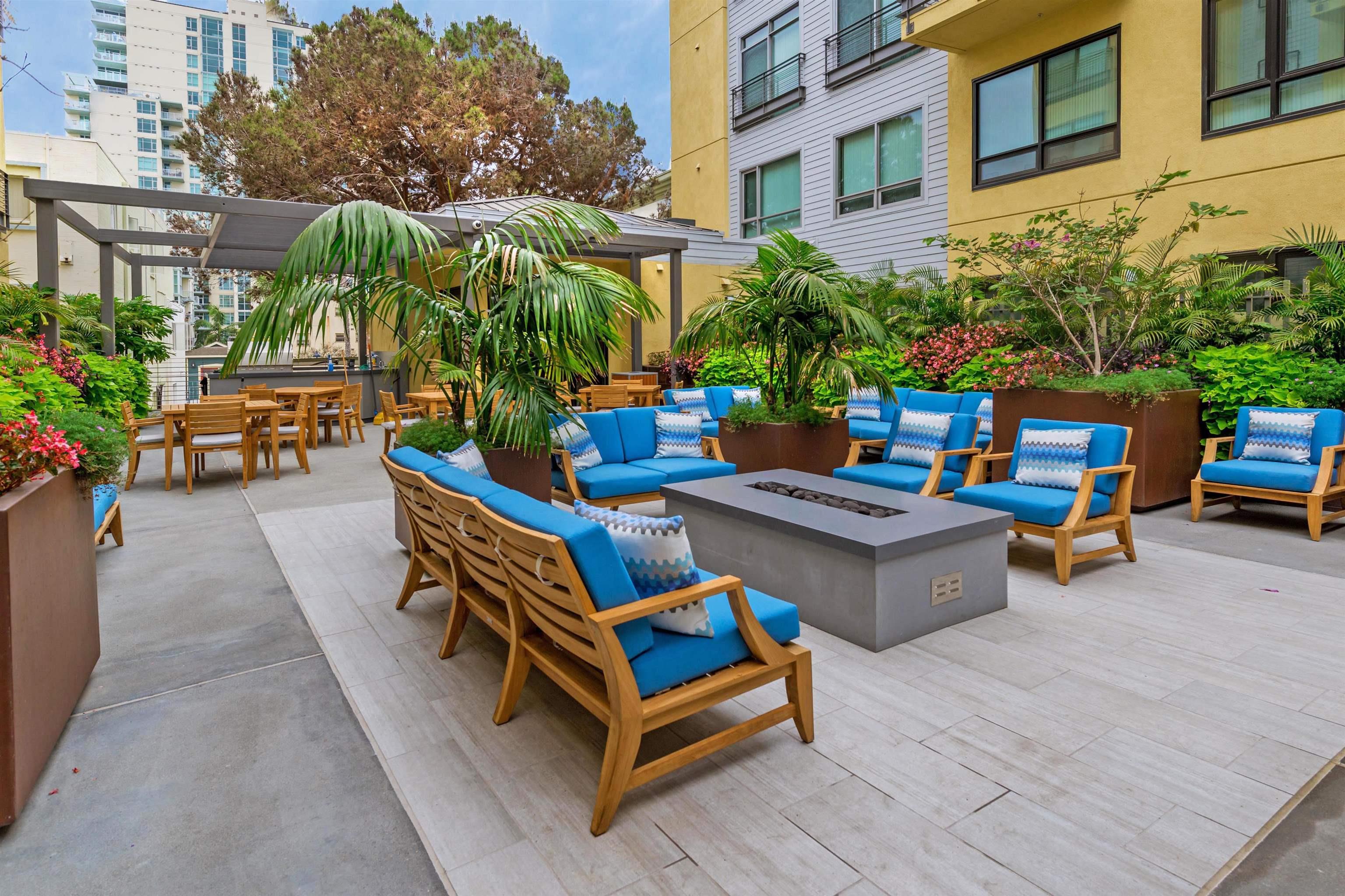 Detail Gallery Image 33 of 48 For 889  Date St.  #116,  San Diego,  CA 92101 - 1 Beds | 1 Baths