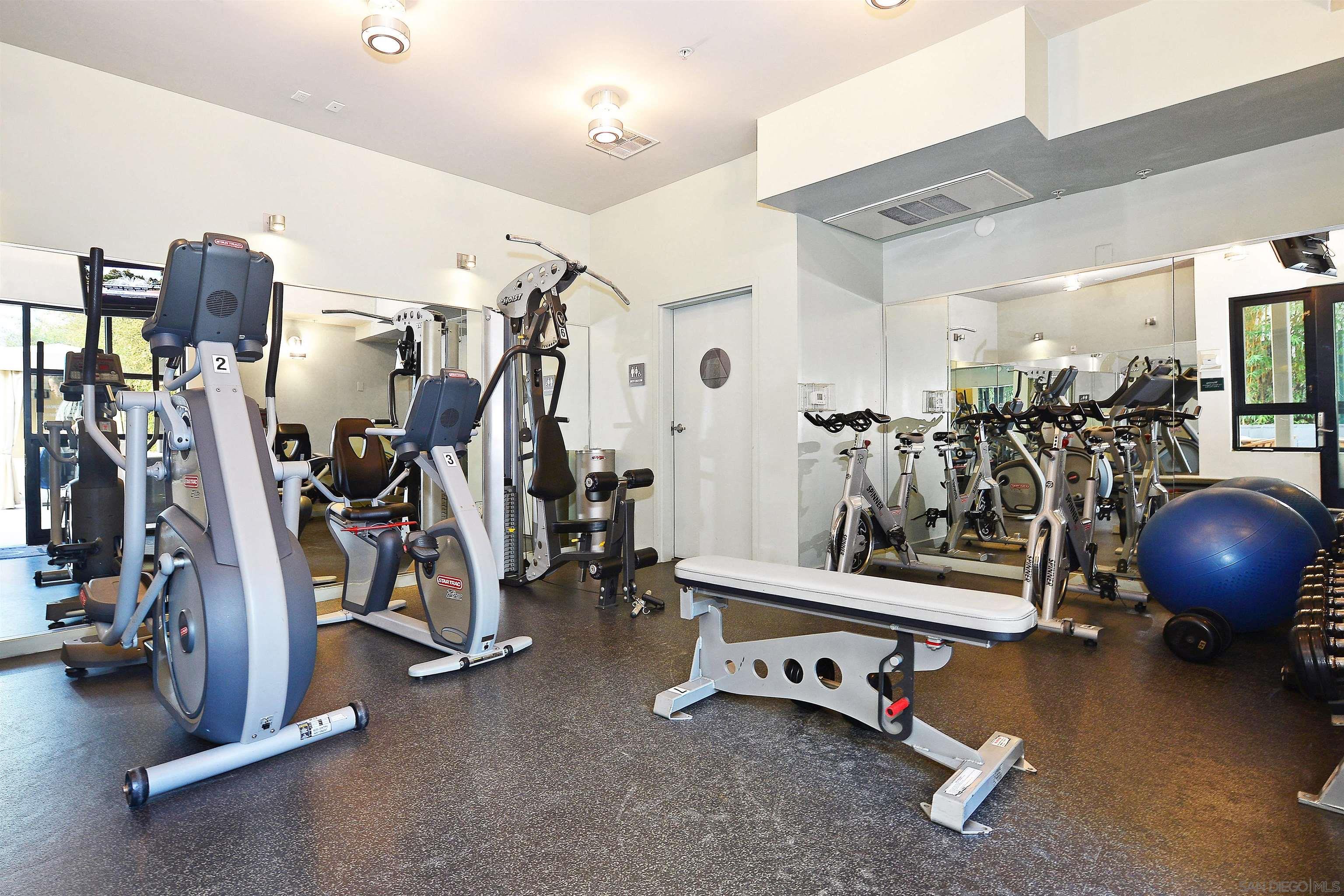 Detail Gallery Image 37 of 48 For 889  Date St.  #116,  San Diego,  CA 92101 - 1 Beds | 1 Baths