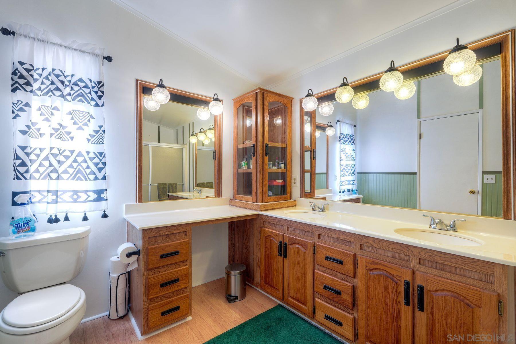 Detail Gallery Image 19 of 38 For 1192  via Santa Paulo, Vista,  CA 92081 - 2 Beds | 2 Baths