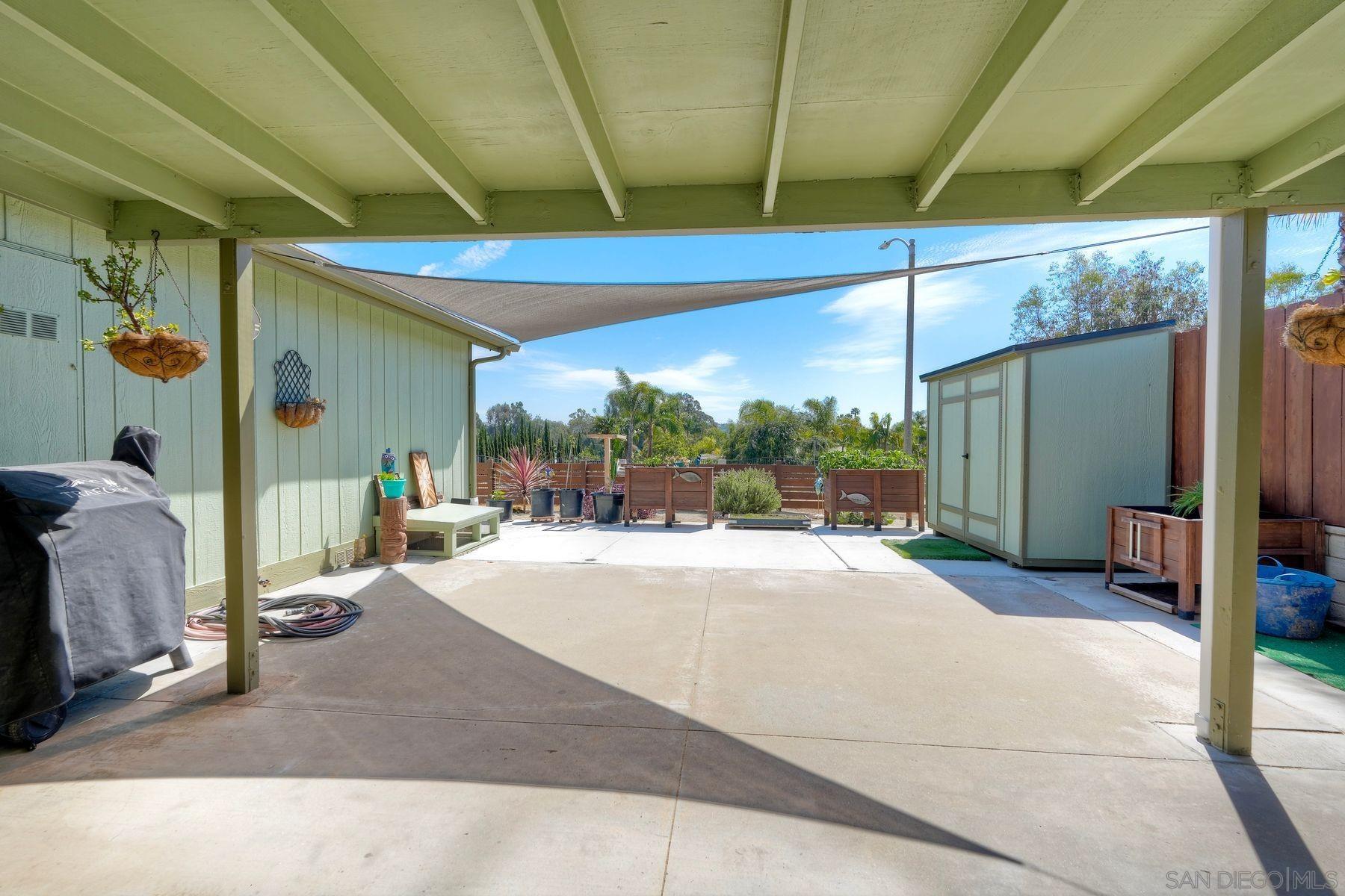 Detail Gallery Image 22 of 38 For 1192  via Santa Paulo, Vista,  CA 92081 - 2 Beds | 2 Baths