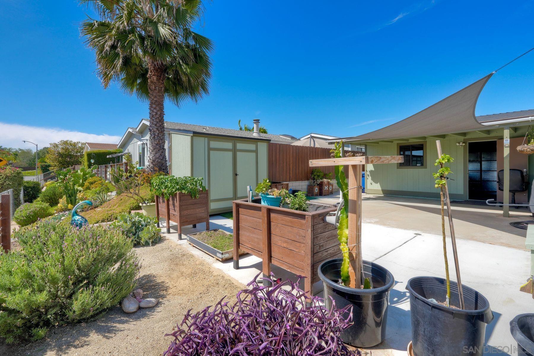 Detail Gallery Image 27 of 38 For 1192  via Santa Paulo, Vista,  CA 92081 - 2 Beds | 2 Baths