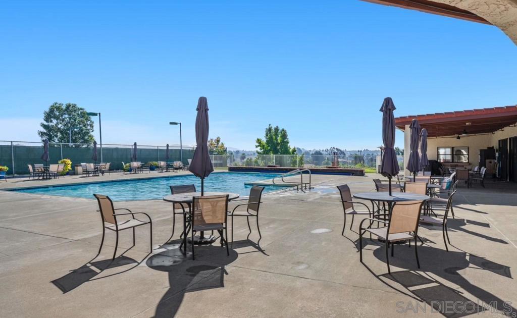 Detail Gallery Image 32 of 38 For 1192  via Santa Paulo, Vista,  CA 92081 - 2 Beds | 2 Baths