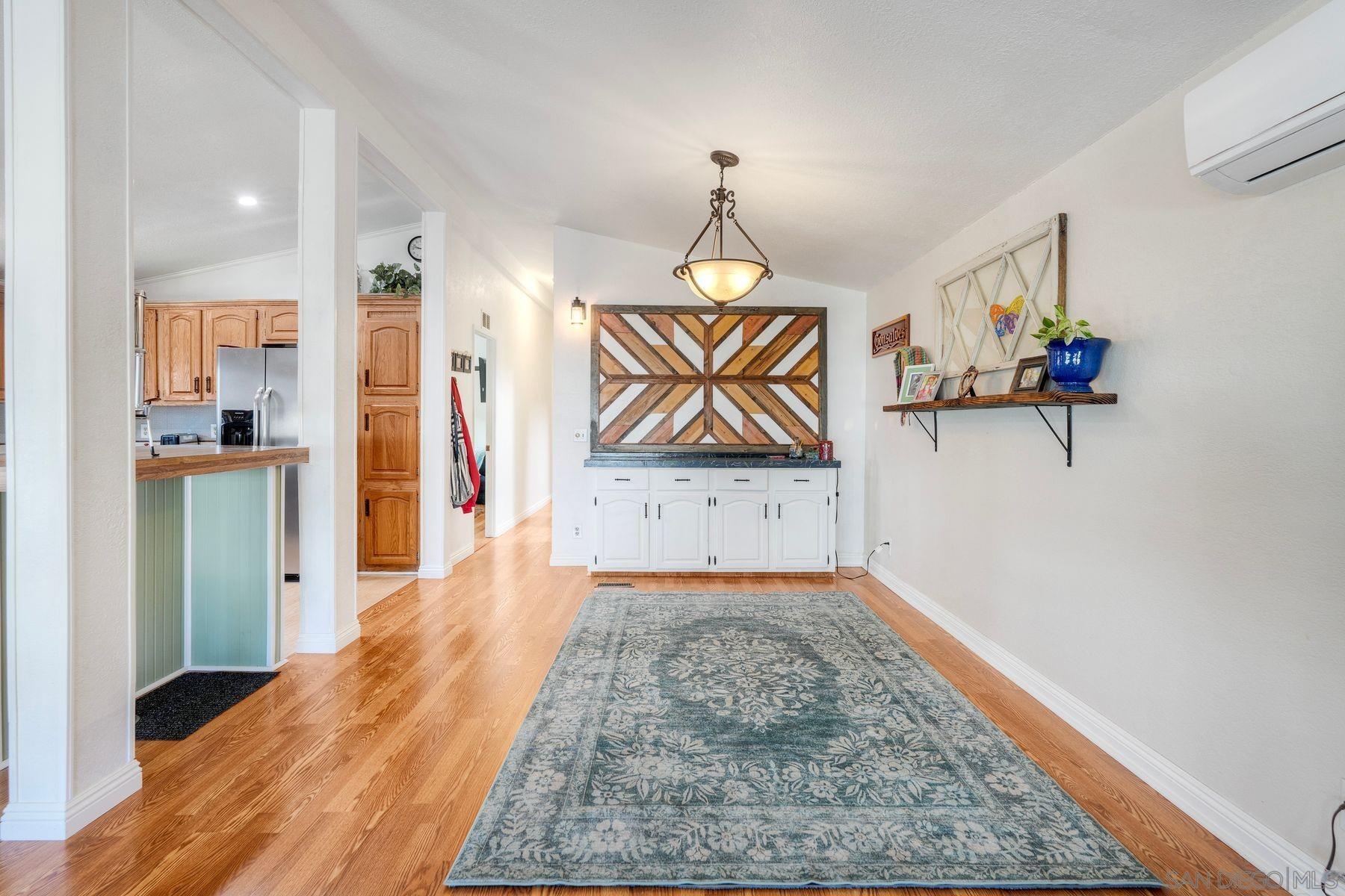 Detail Gallery Image 8 of 38 For 1192  via Santa Paulo, Vista,  CA 92081 - 2 Beds | 2 Baths