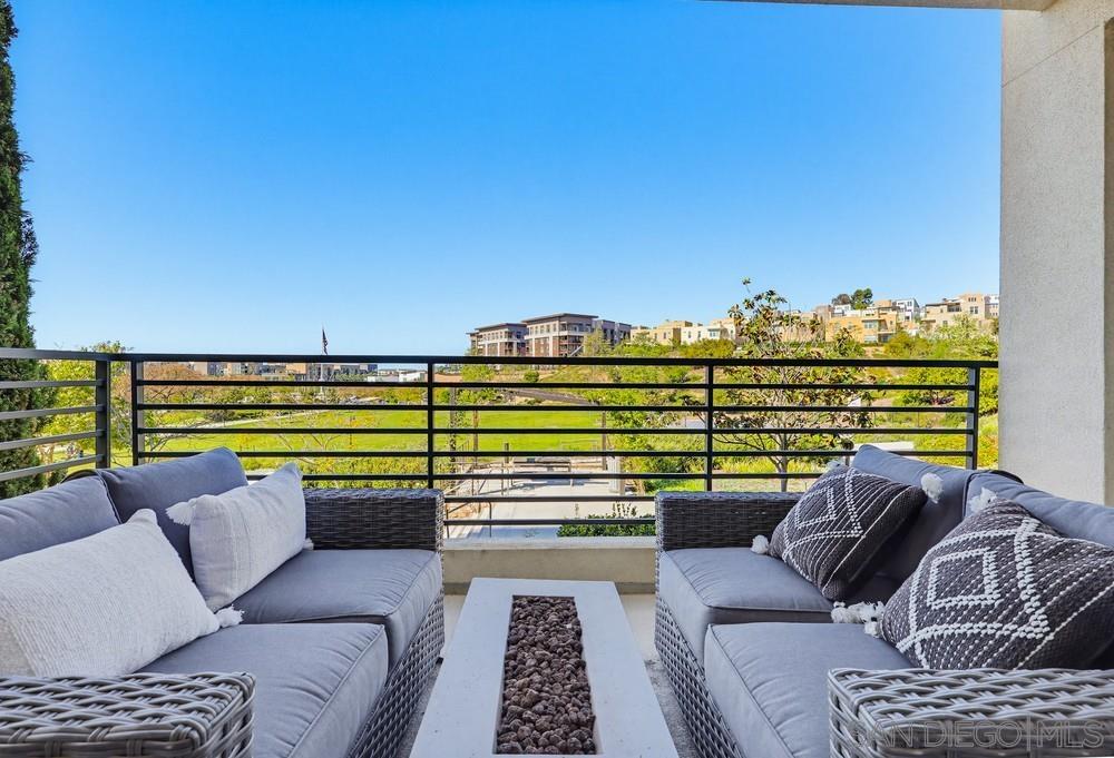 Detail Gallery Image 12 of 63 For Community, San Diego,  CA 92108 - 3 Beds | 2/1 Baths