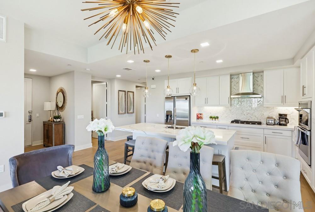 Detail Gallery Image 8 of 63 For Community, San Diego,  CA 92108 - 3 Beds | 2/1 Baths