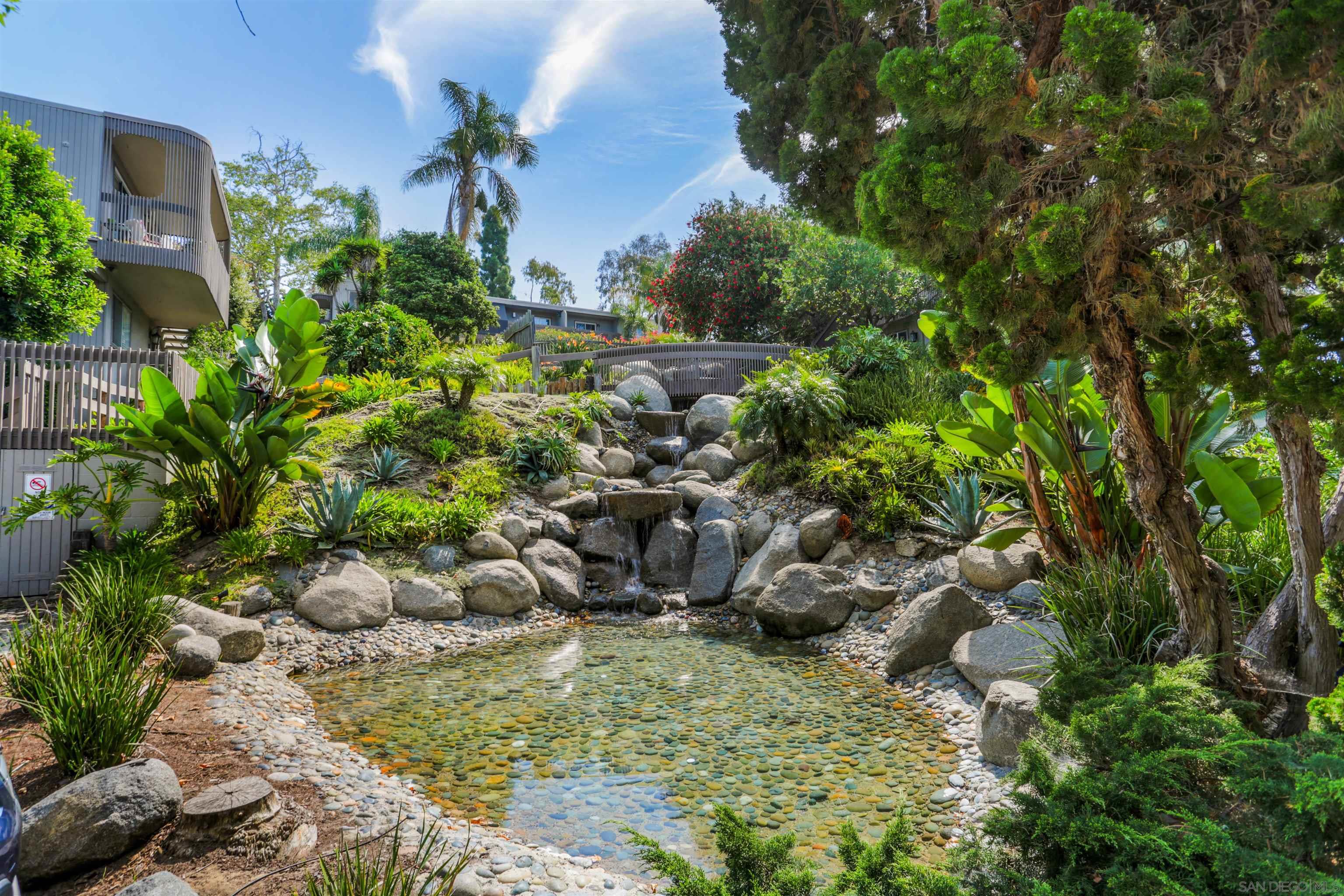 Detail Gallery Image 23 of 34 For 155  Rosebay  #37,  Encinitas,  CA 92024 - 1 Beds | 1 Baths