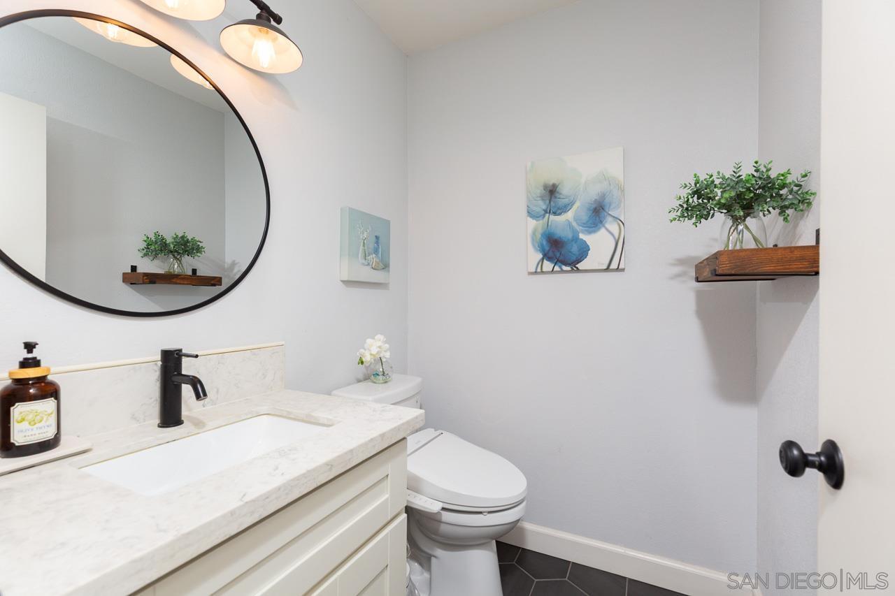 Detail Gallery Image 15 of 34 For 9758  Caminito Doha, San Diego,  CA 92131 - 4 Beds | 2/1 Baths