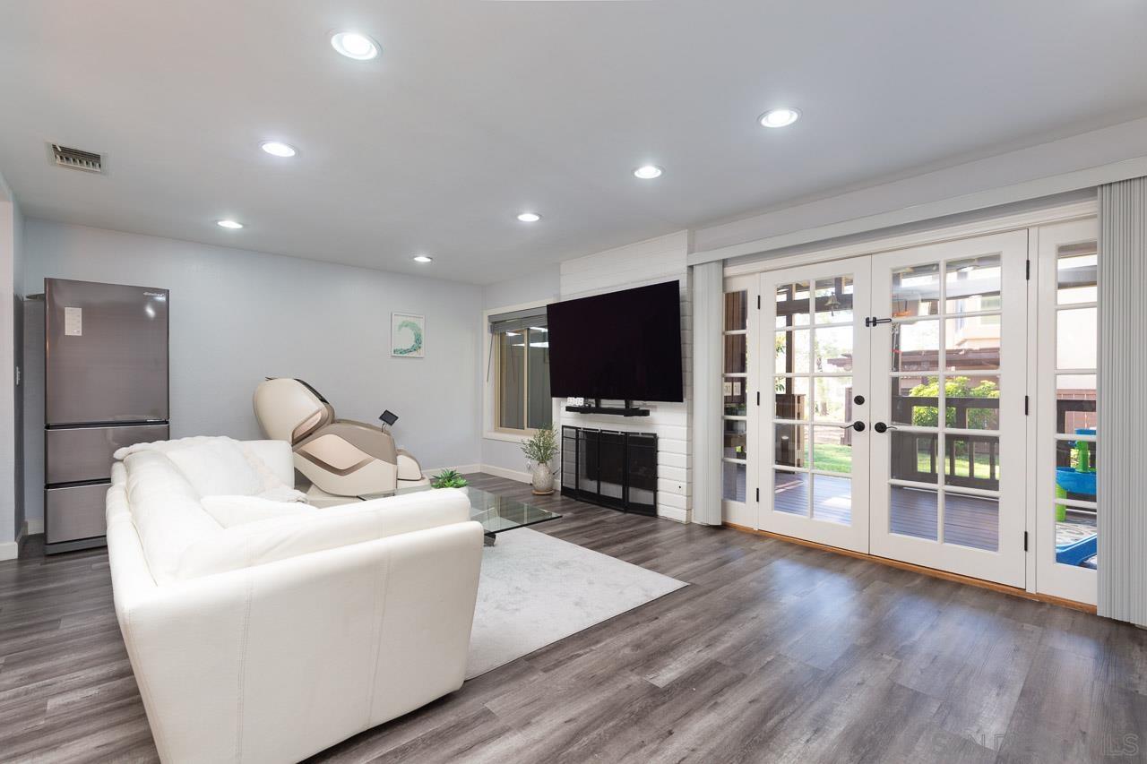 Detail Gallery Image 7 of 34 For 9758  Caminito Doha, San Diego,  CA 92131 - 4 Beds | 2/1 Baths