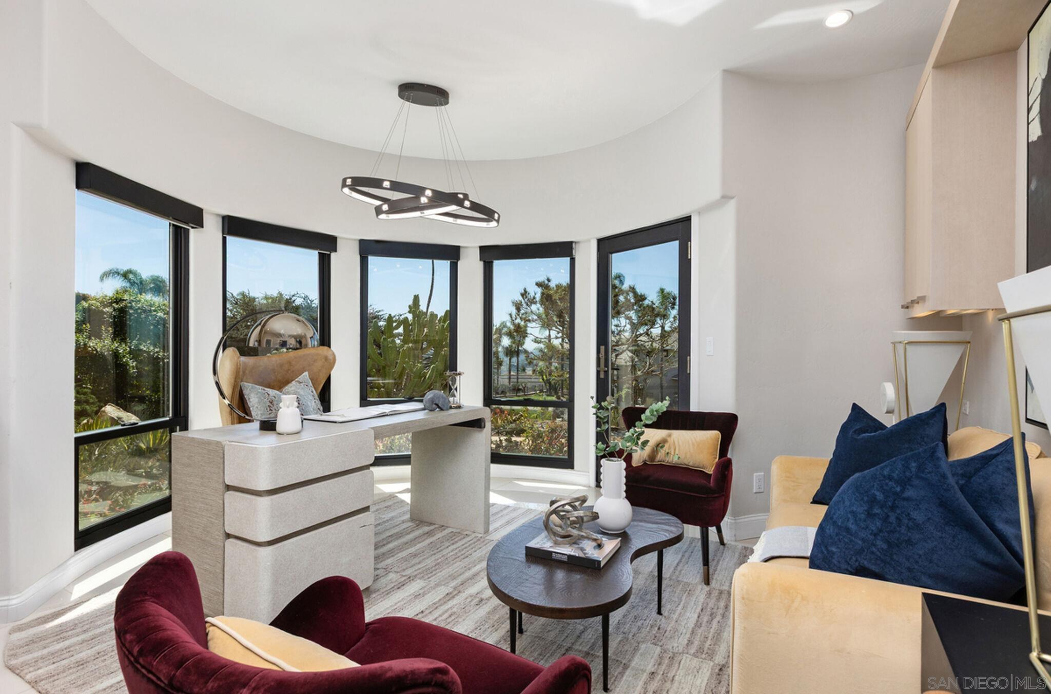 Detail Gallery Image 26 of 38 For 7215  El Fuerte St, Carlsbad,  CA 92009 - 4 Beds | 3/1 Baths