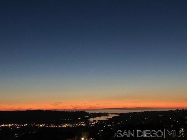 Detail Gallery Image 33 of 38 For 7215  El Fuerte St, Carlsbad,  CA 92009 - 4 Beds | 3/1 Baths