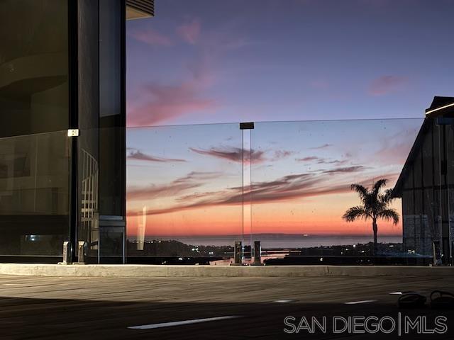 Detail Gallery Image 34 of 38 For 7215  El Fuerte St, Carlsbad,  CA 92009 - 4 Beds | 3/1 Baths