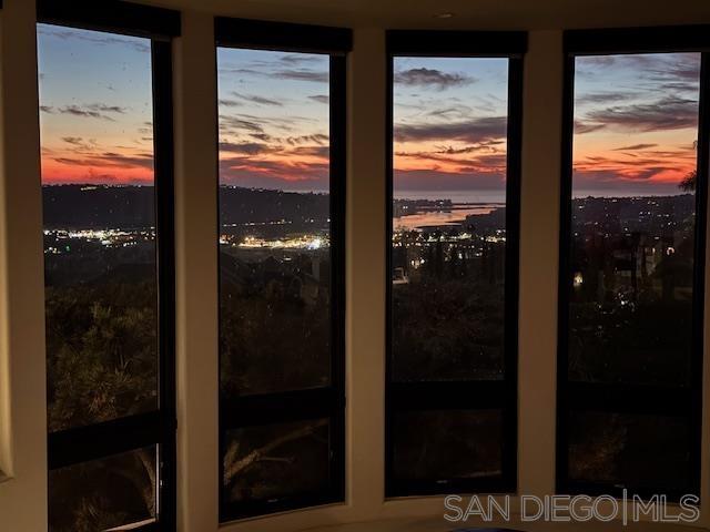 Detail Gallery Image 35 of 38 For 7215  El Fuerte St, Carlsbad,  CA 92009 - 4 Beds | 3/1 Baths