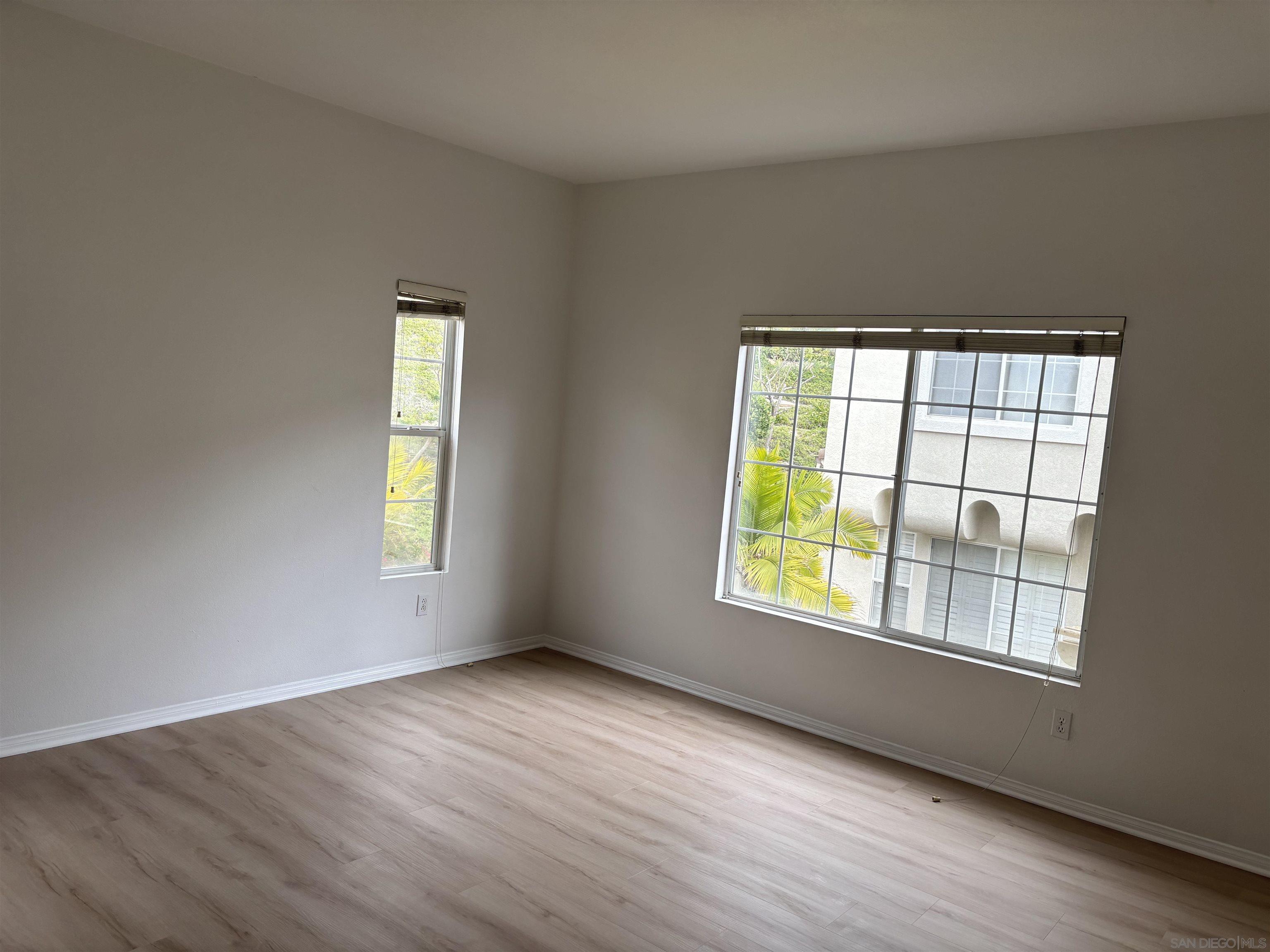 Detail Gallery Image 14 of 25 For 11412  Miro Circle, San Diego,  CA 92131 - 3 Beds | 2/1 Baths