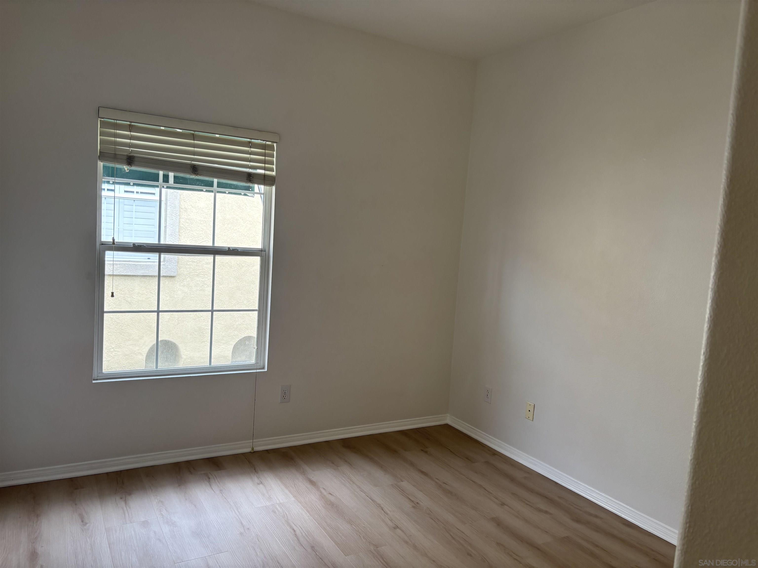 Detail Gallery Image 19 of 25 For 11412  Miro Circle, San Diego,  CA 92131 - 3 Beds | 2/1 Baths