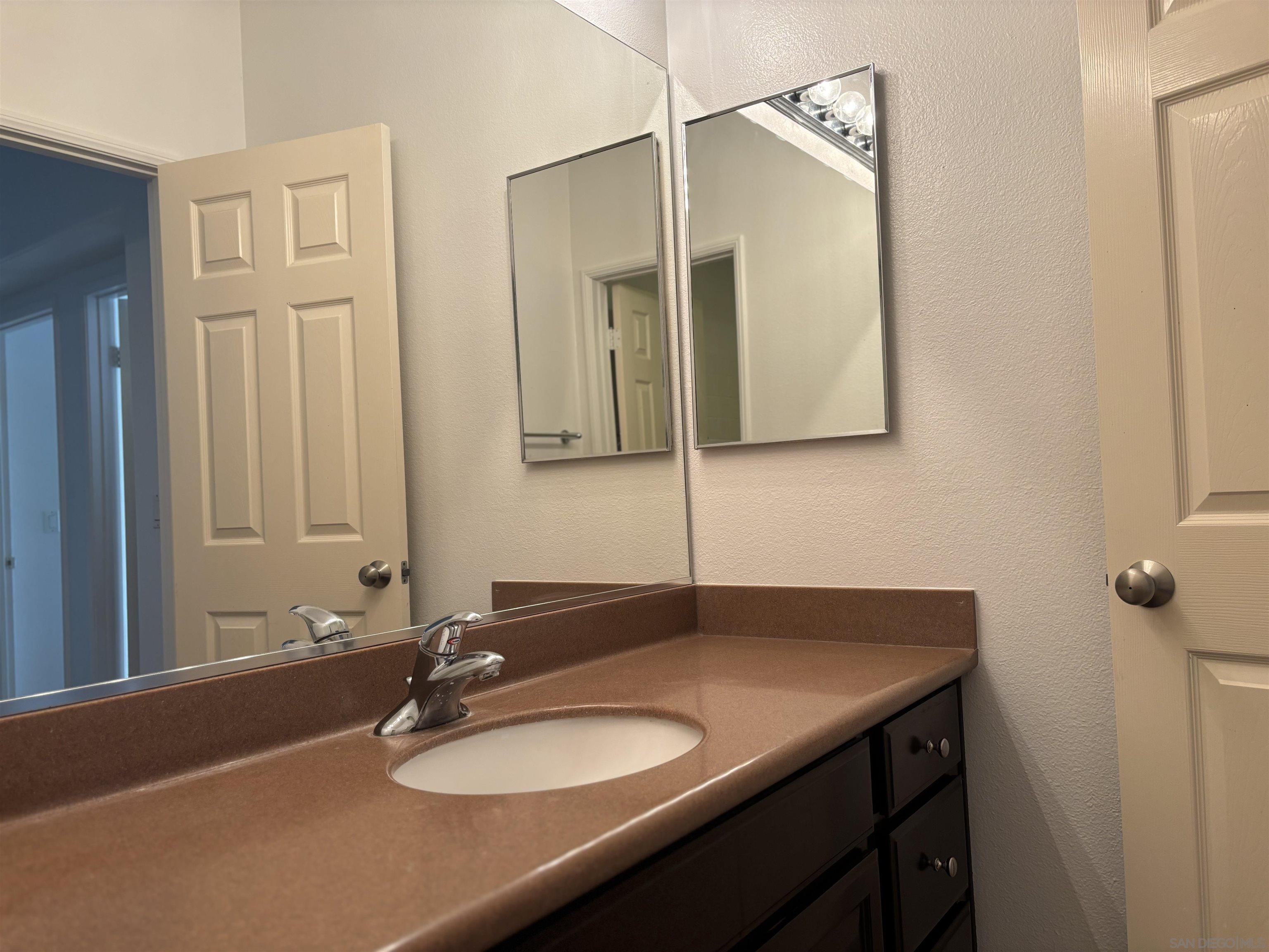 Detail Gallery Image 20 of 25 For 11412  Miro Circle, San Diego,  CA 92131 - 3 Beds | 2/1 Baths