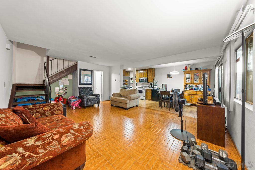 Detail Gallery Image 14 of 24 For 1302 W San Ysidro  #UNIT C,  San Ysidro,  CA 92173 - 2 Beds | 1/1 Baths