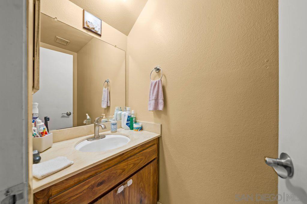 Detail Gallery Image 21 of 24 For 1302 W San Ysidro  #UNIT C,  San Ysidro,  CA 92173 - 2 Beds | 1/1 Baths